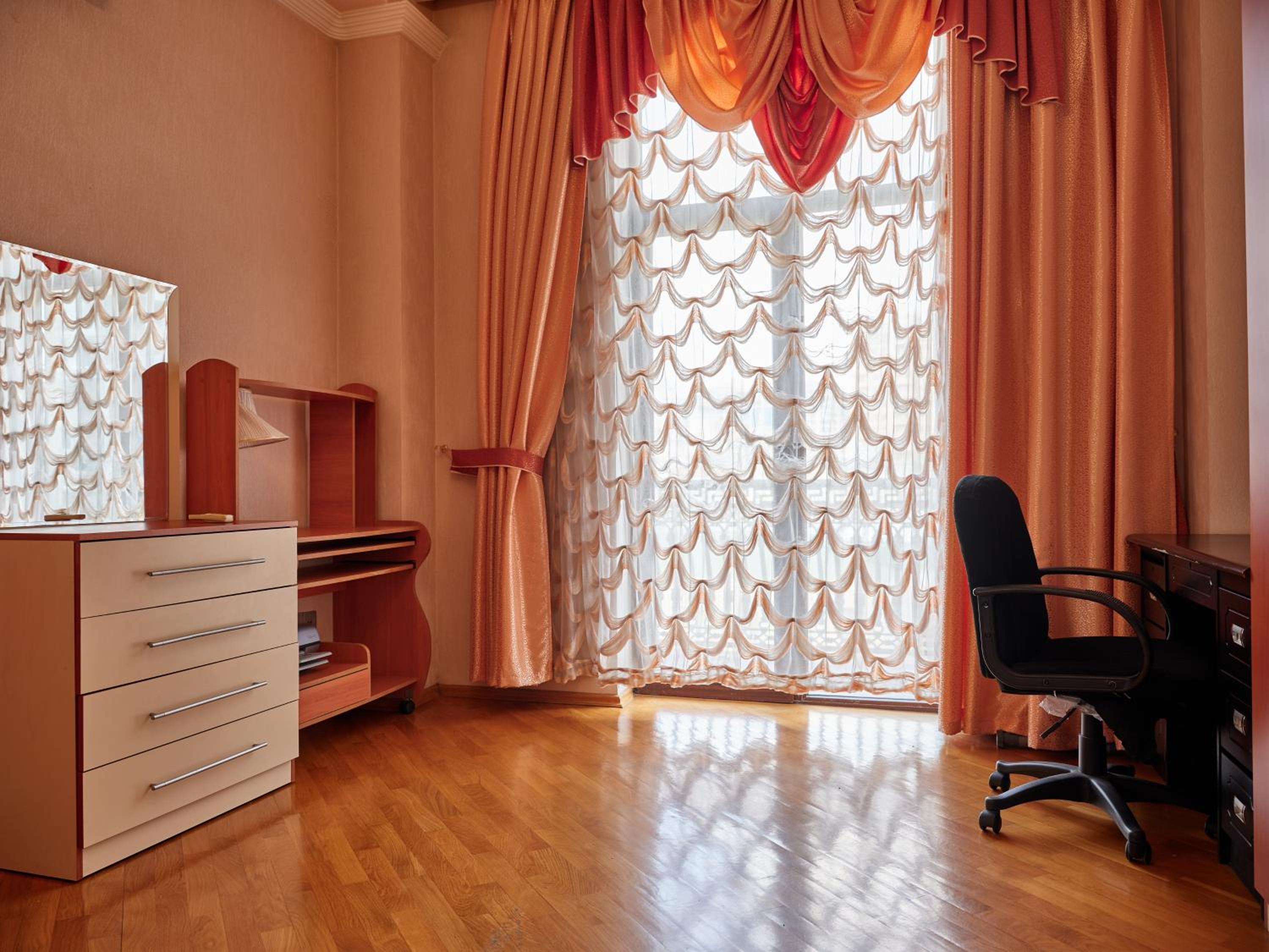 Luxury Central Apartment