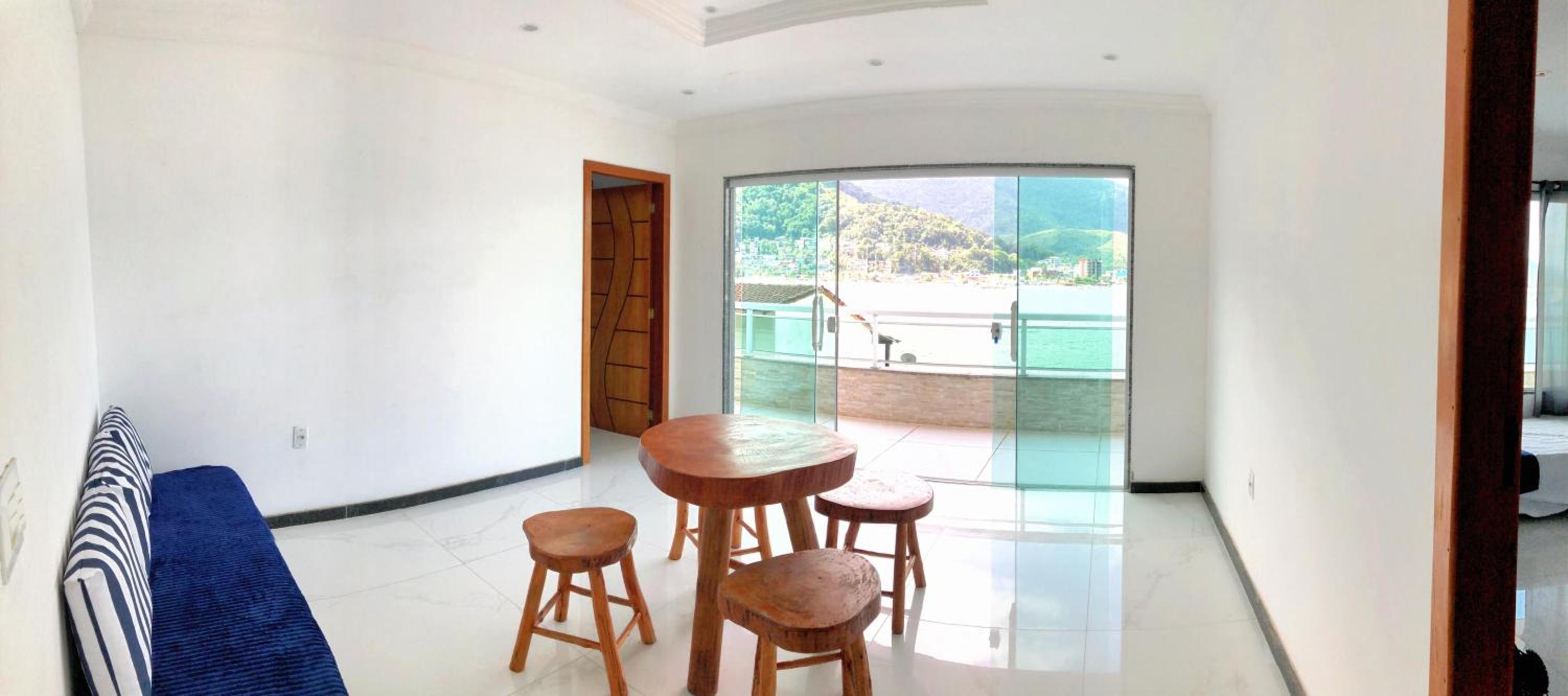 Casa na praia com vista para o mar