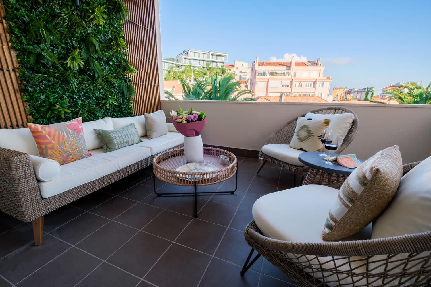 balance & terrace