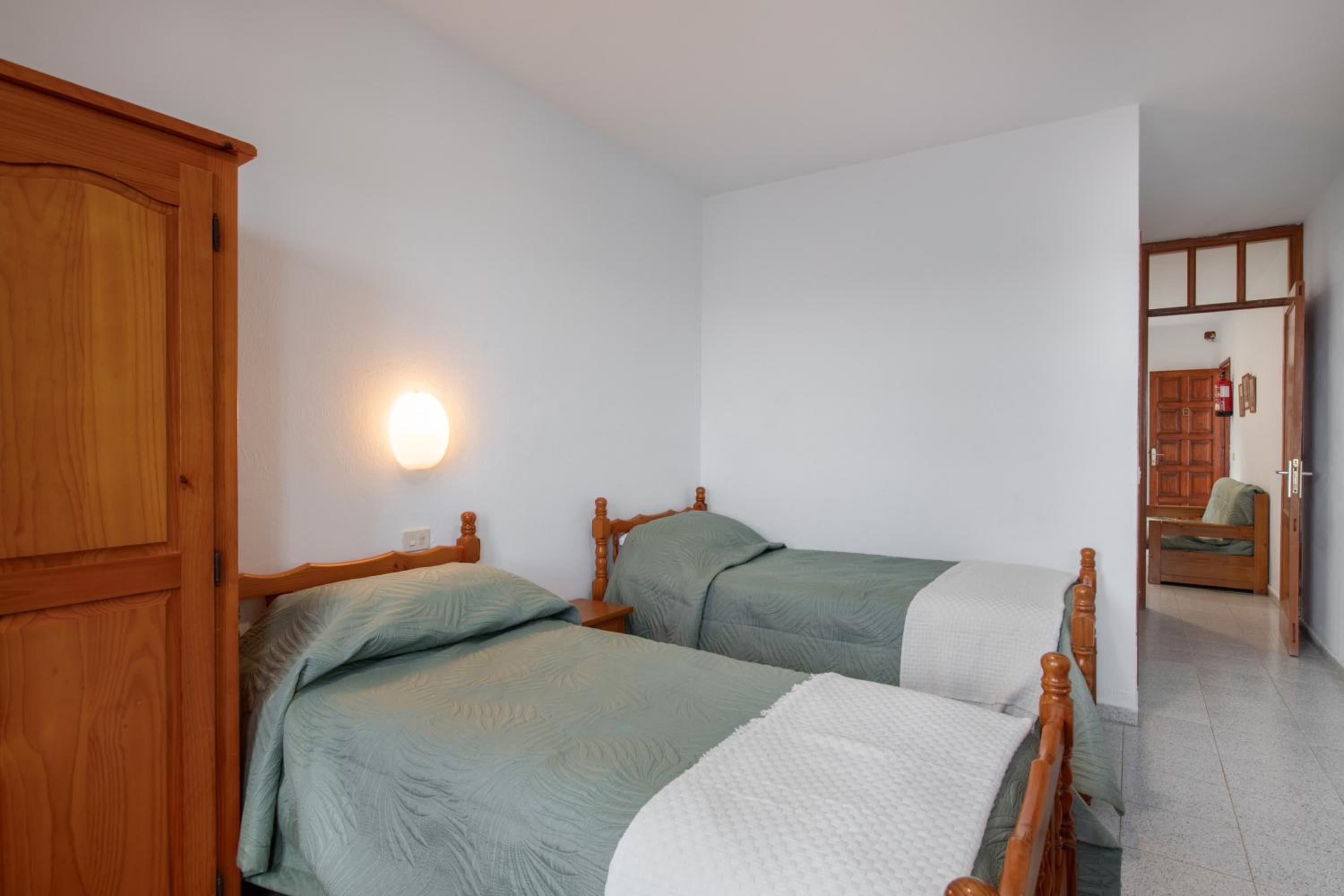 Apartamentos La Fajana
