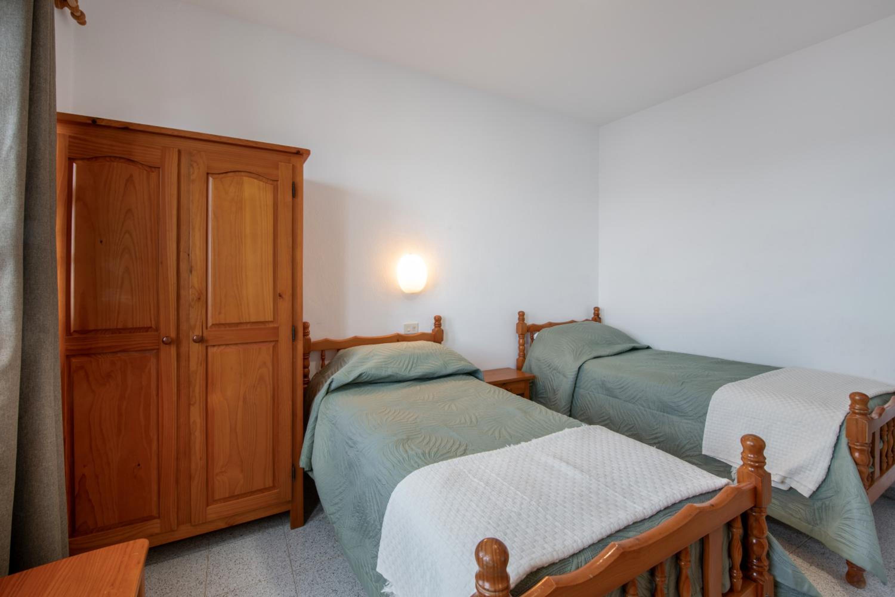 Apartamentos La Fajana