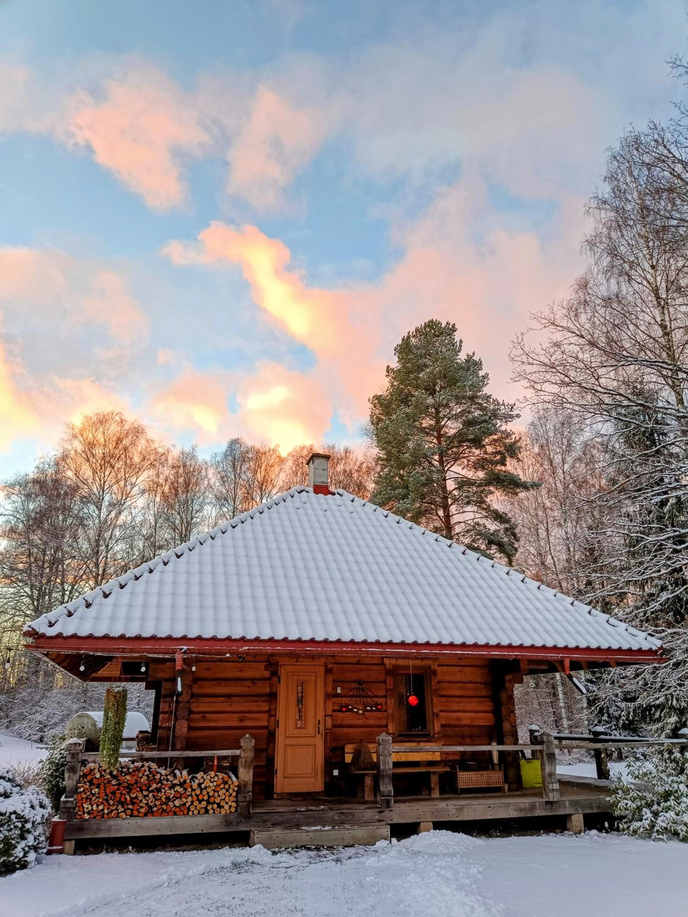 Hotel Saulesdārzs - Image 1