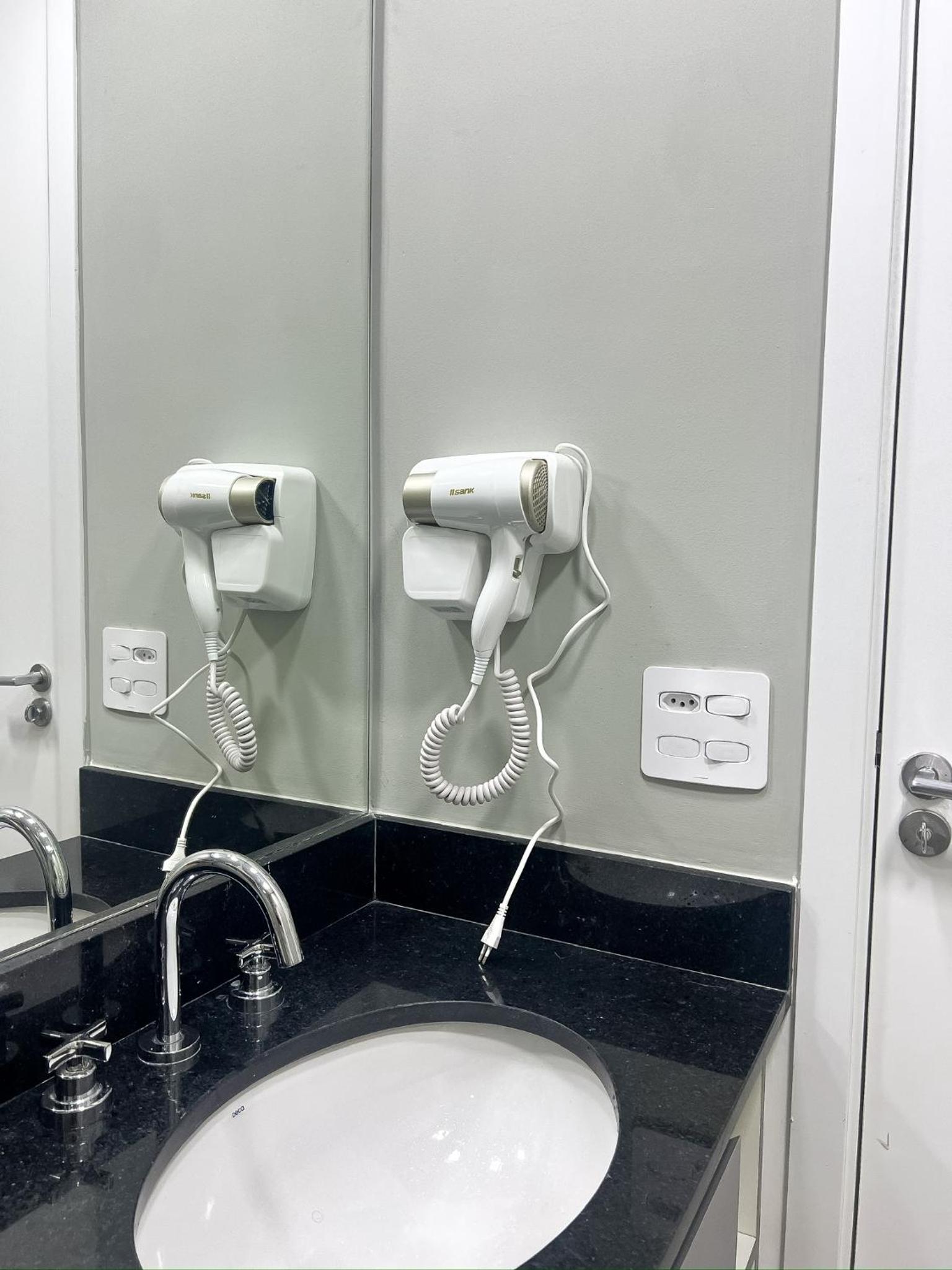 Conforto e praticidade no Brooklin: Studio a 230m do Metrô!