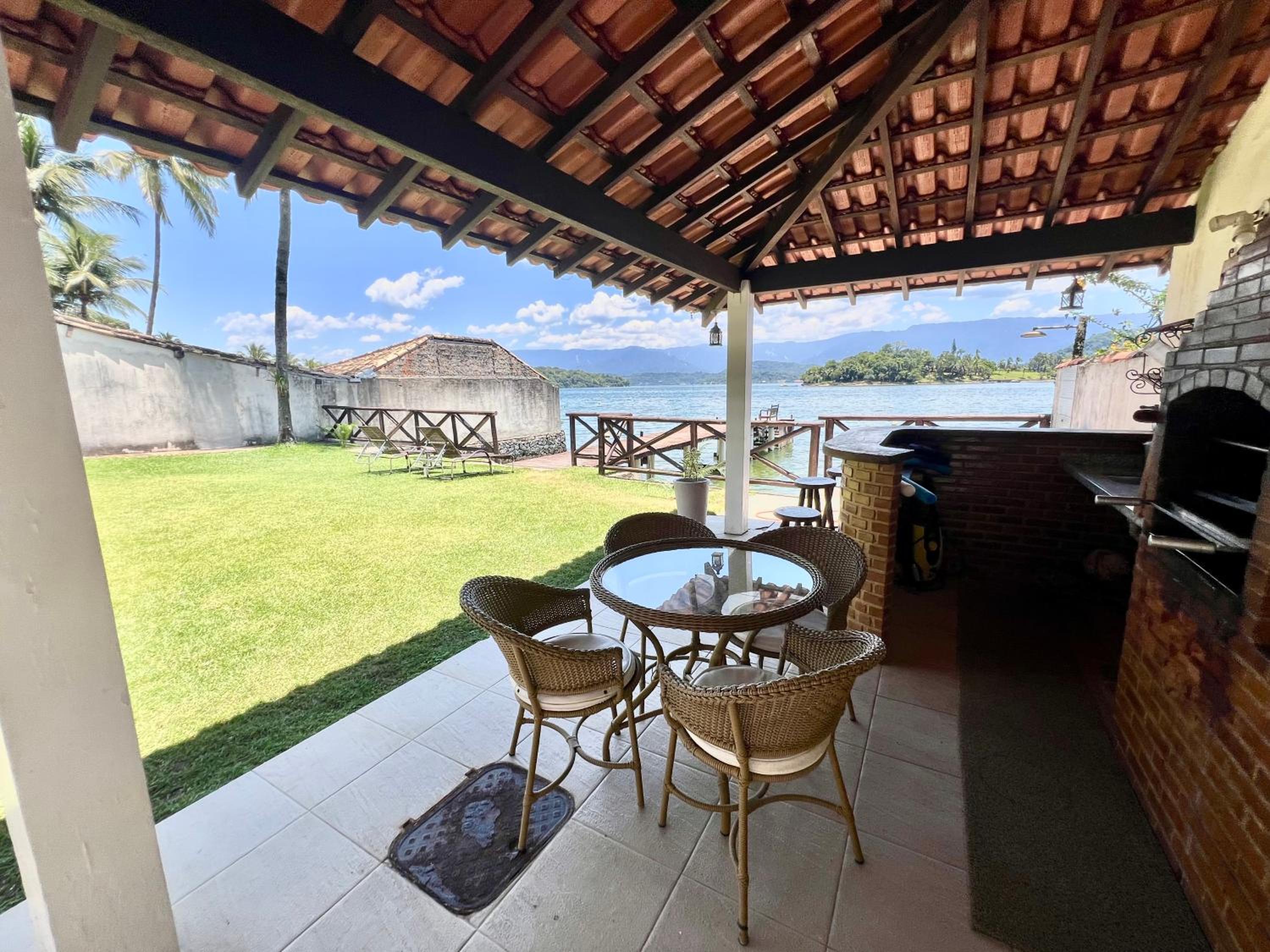 Eco Sapê House