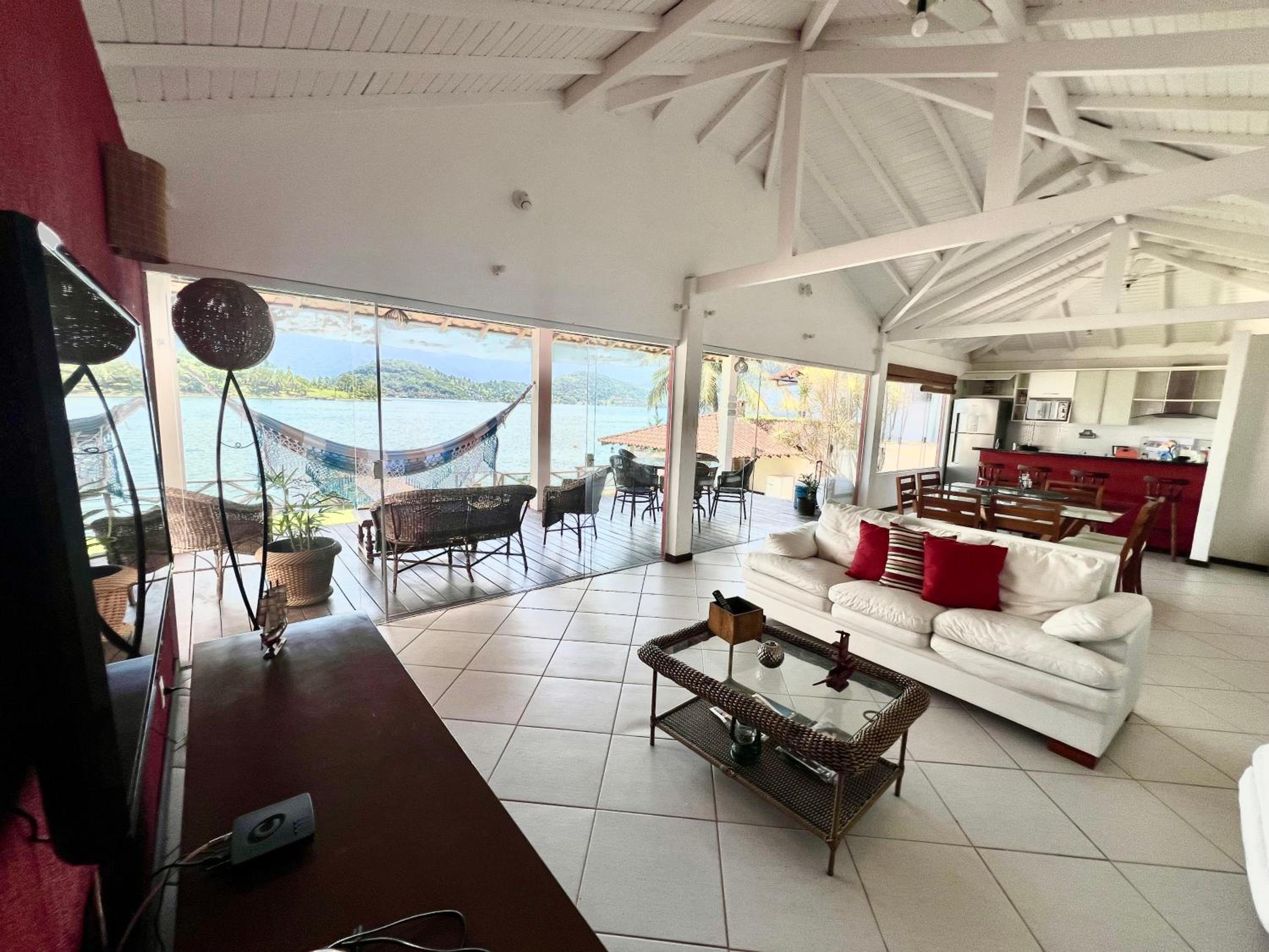Eco Sapê House