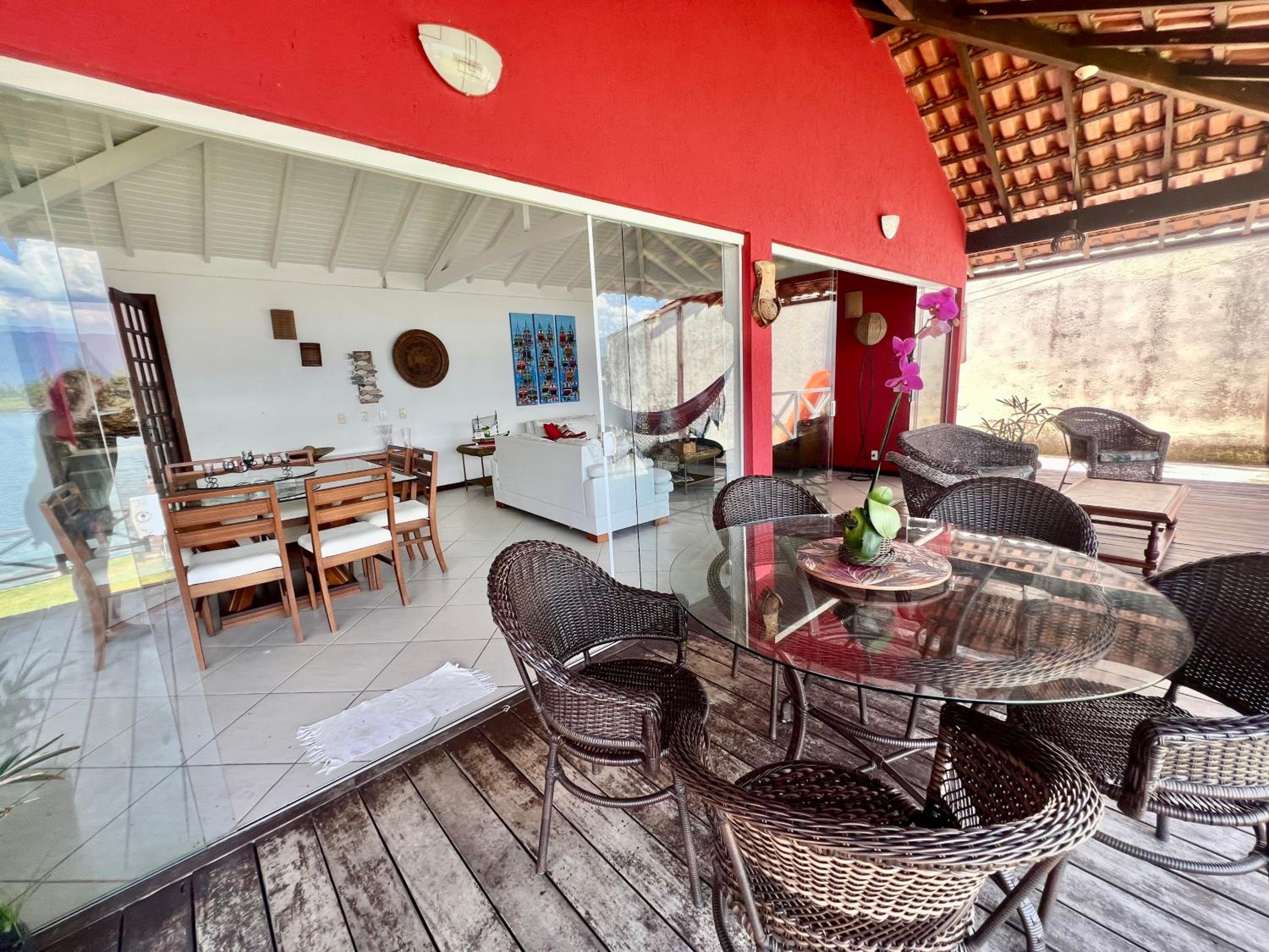 Eco Sapê House
