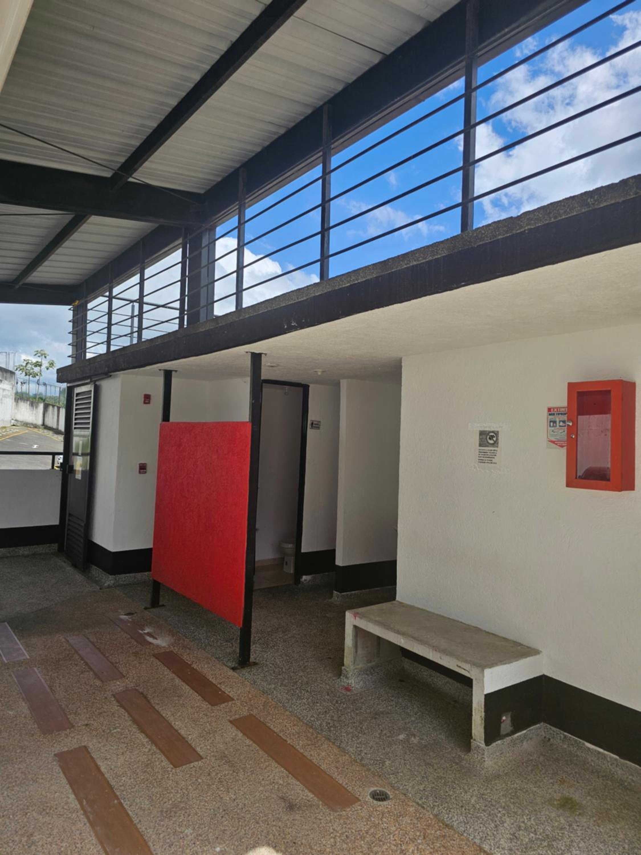 OroNegroApartaHoteles Hermoso Apartaestudio Amoblado Armenia, Quindío