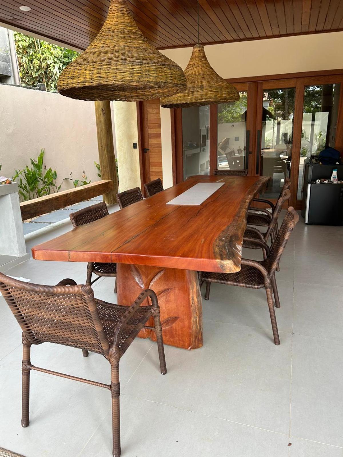 Full-service Casa Trancoso, new house, 10 mins walk to Beach & Quadrado