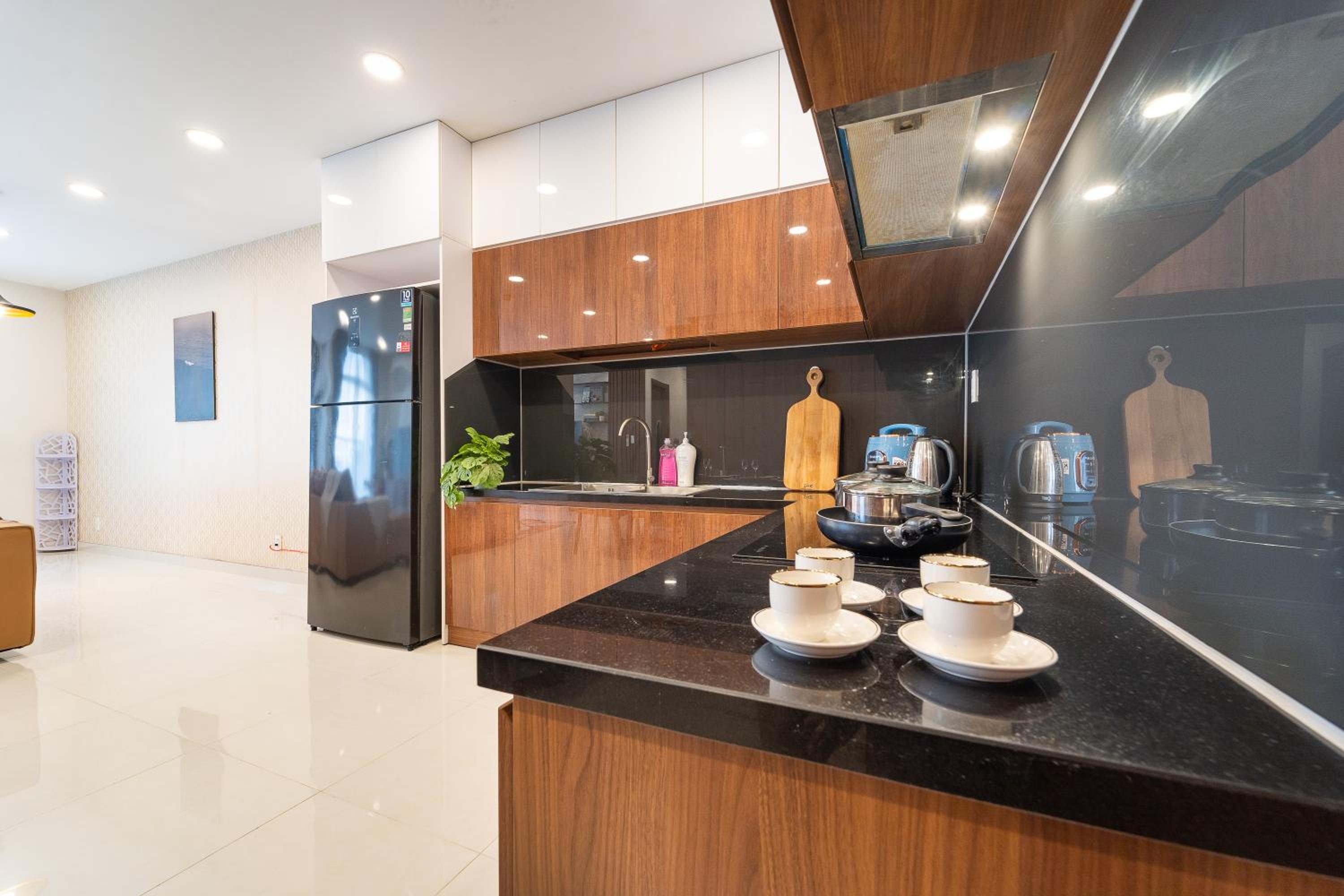 Spacious 4BR apat at Saigon Centre with pool, supermarket, view