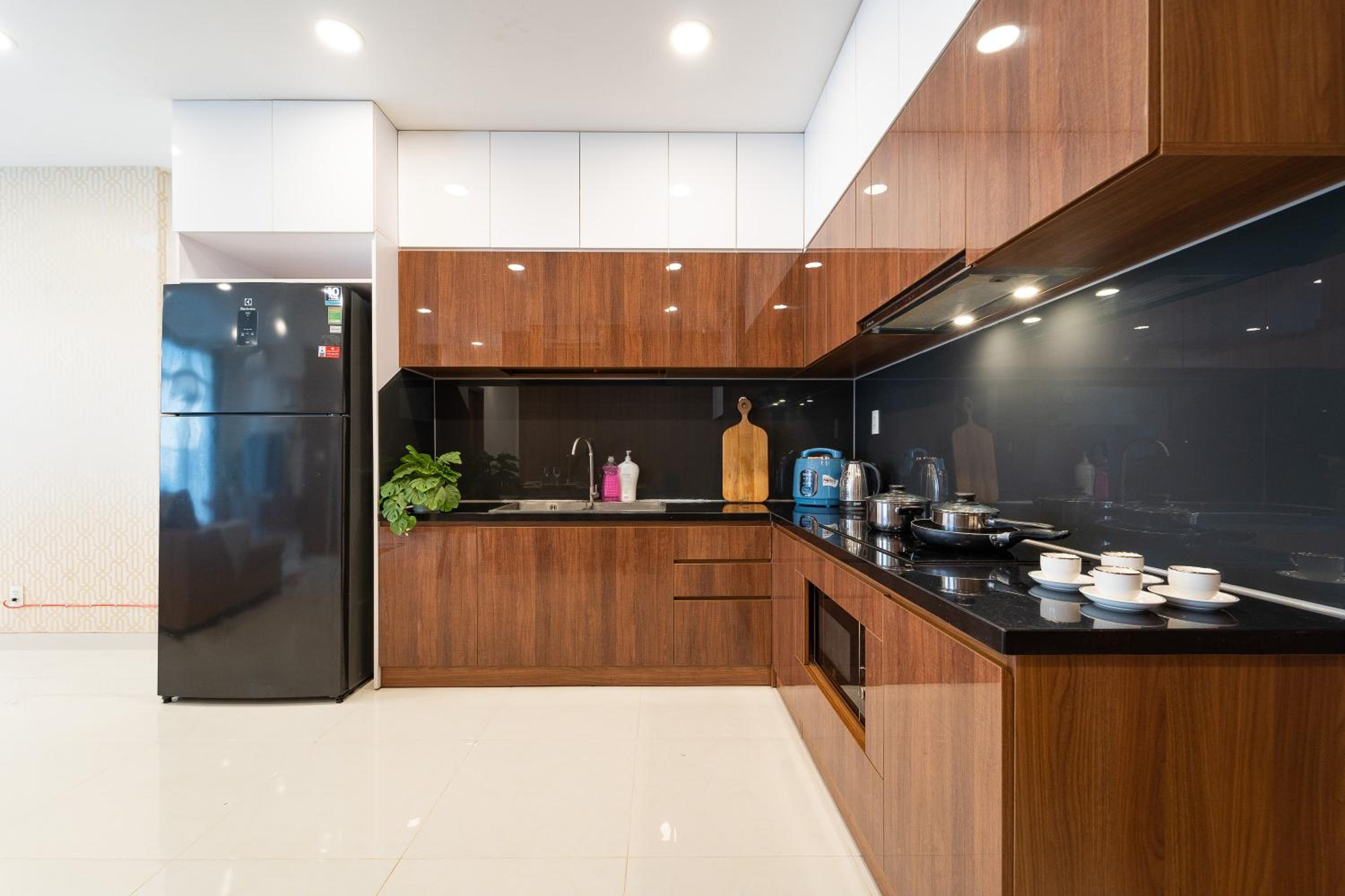 Spacious 4BR apat at Saigon Centre with pool, supermarket, view