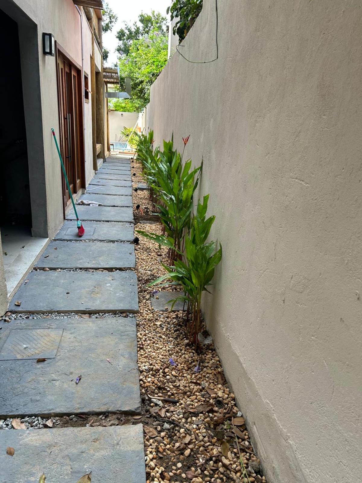 Full-service Casa Trancoso, new house, 10 mins walk to Beach & Quadrado