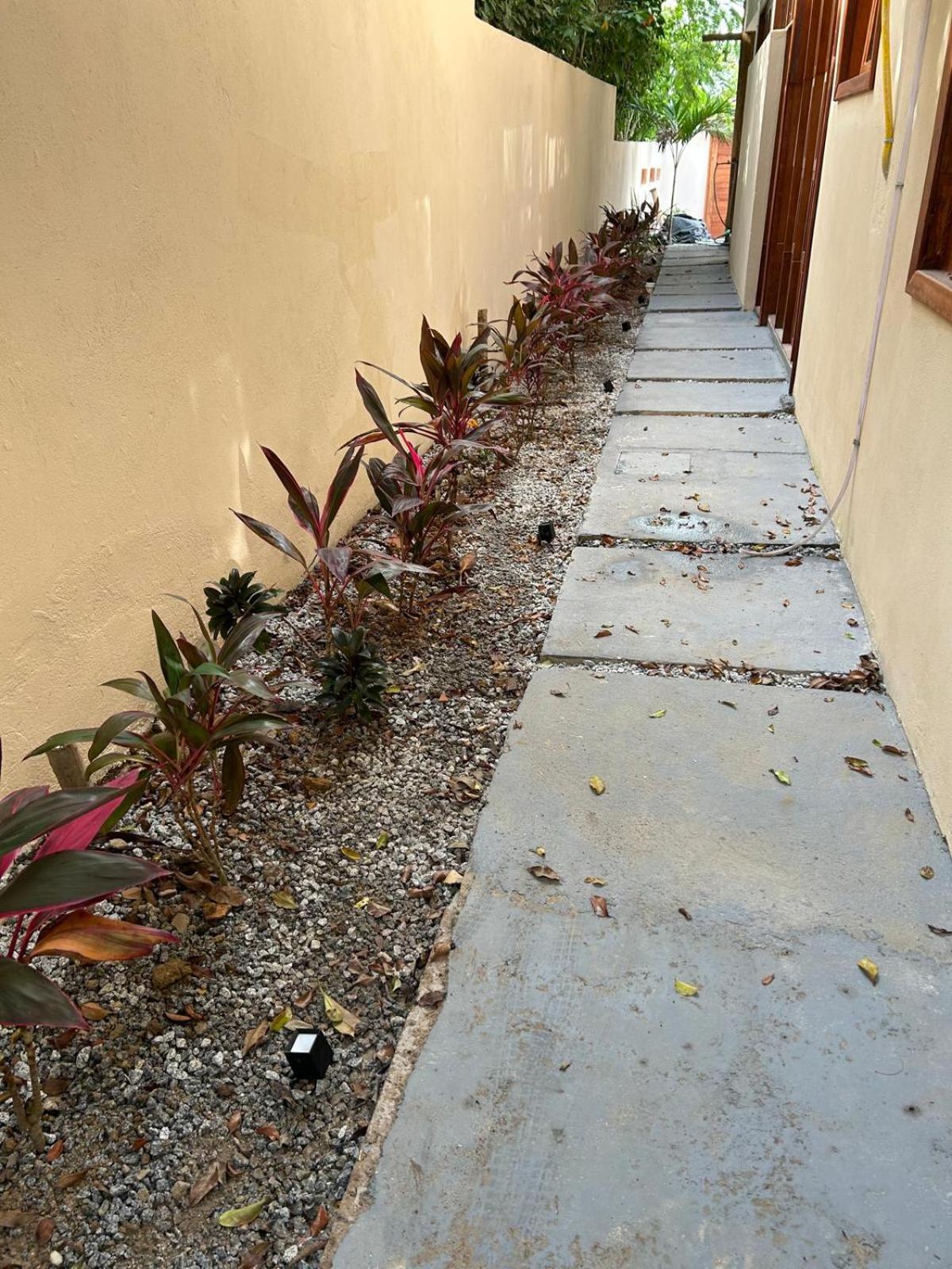 Full-service Casa Trancoso, new house, 10 mins walk to Beach & Quadrado