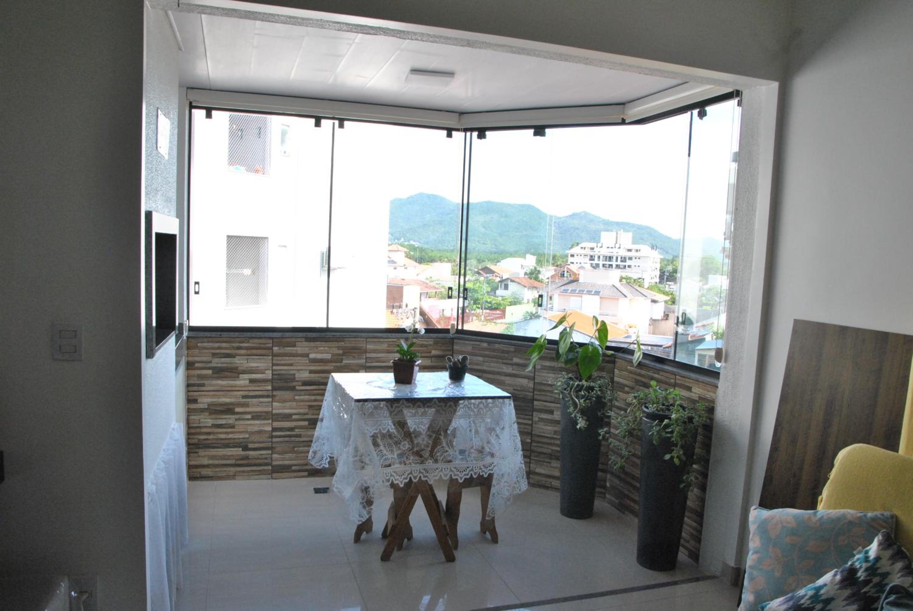 Lourdes Hause