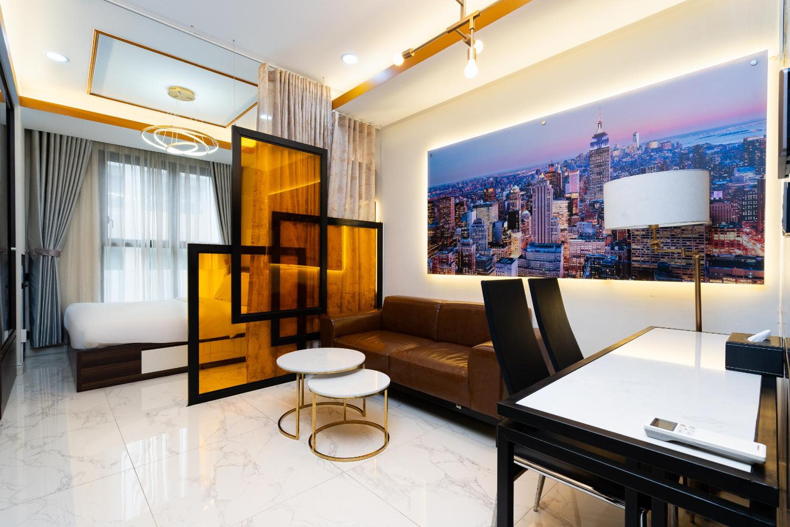 Stylish Boutique Studio in the heart of D1/Pool/Netflix