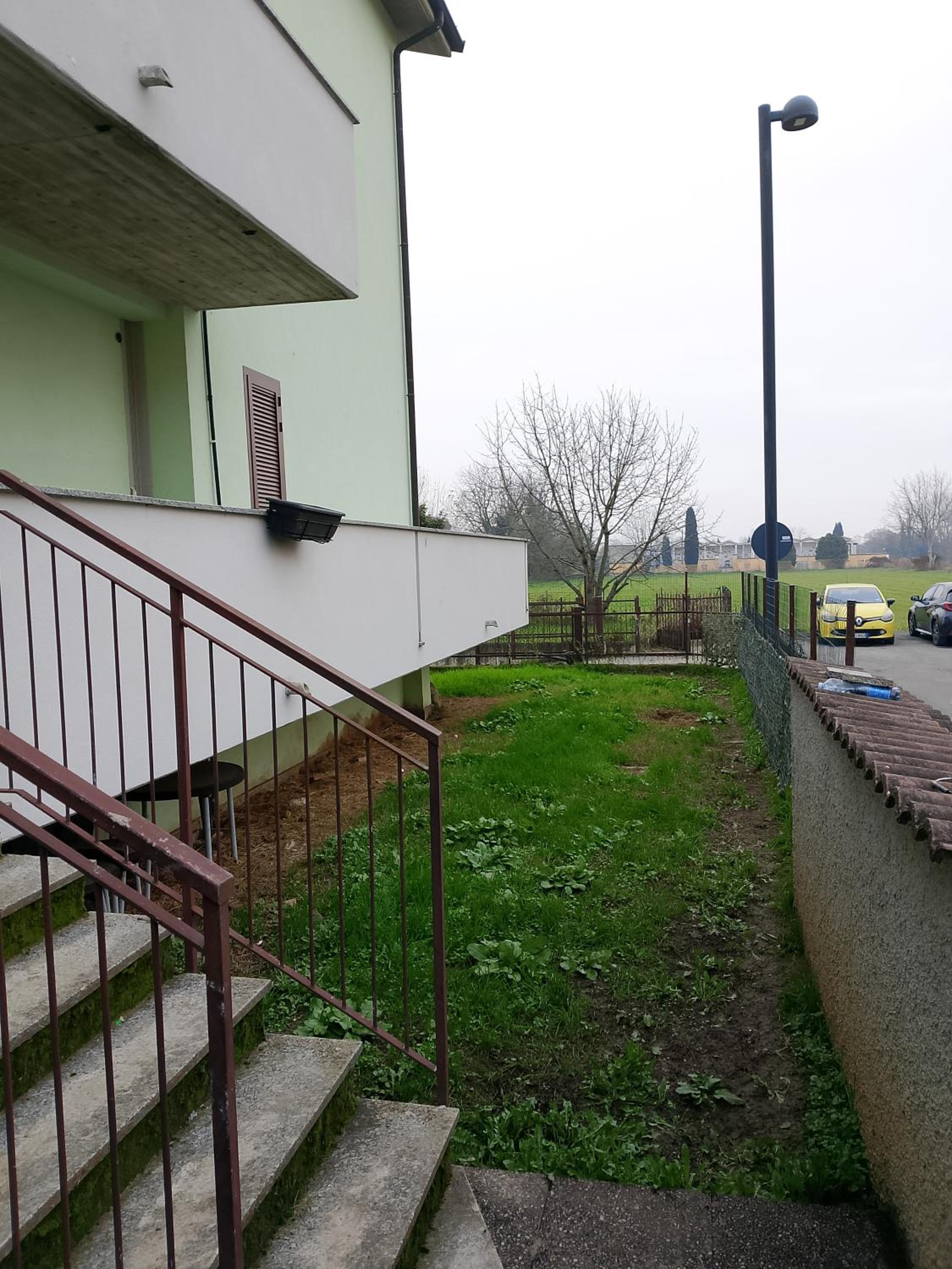 bilocale con giardino