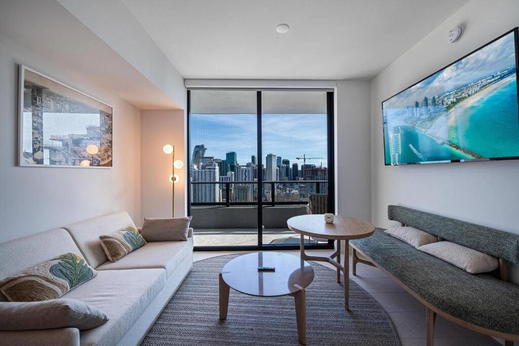 Wonderful 1 Bed - Amazing views