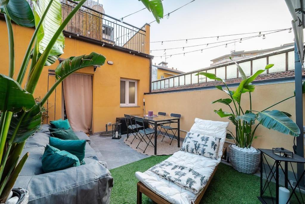 Villa Duomo - Jacuzzi e Terrazzo - Cinema - Free Parking - Gym