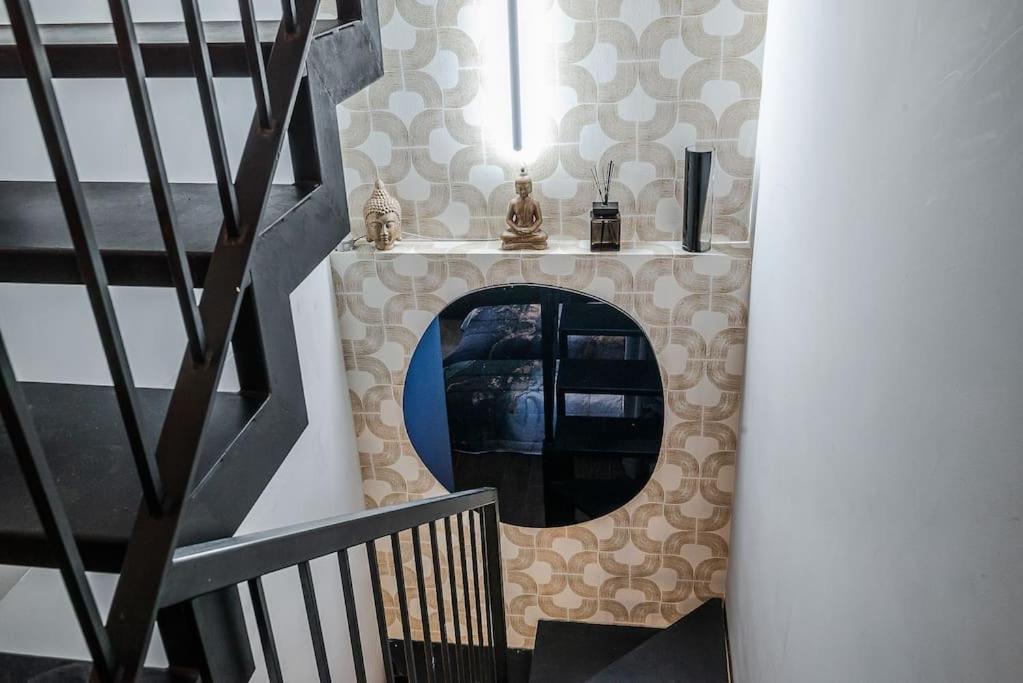 Villa Duomo - Jacuzzi e Terrazzo - Cinema - Free Parking - Gym