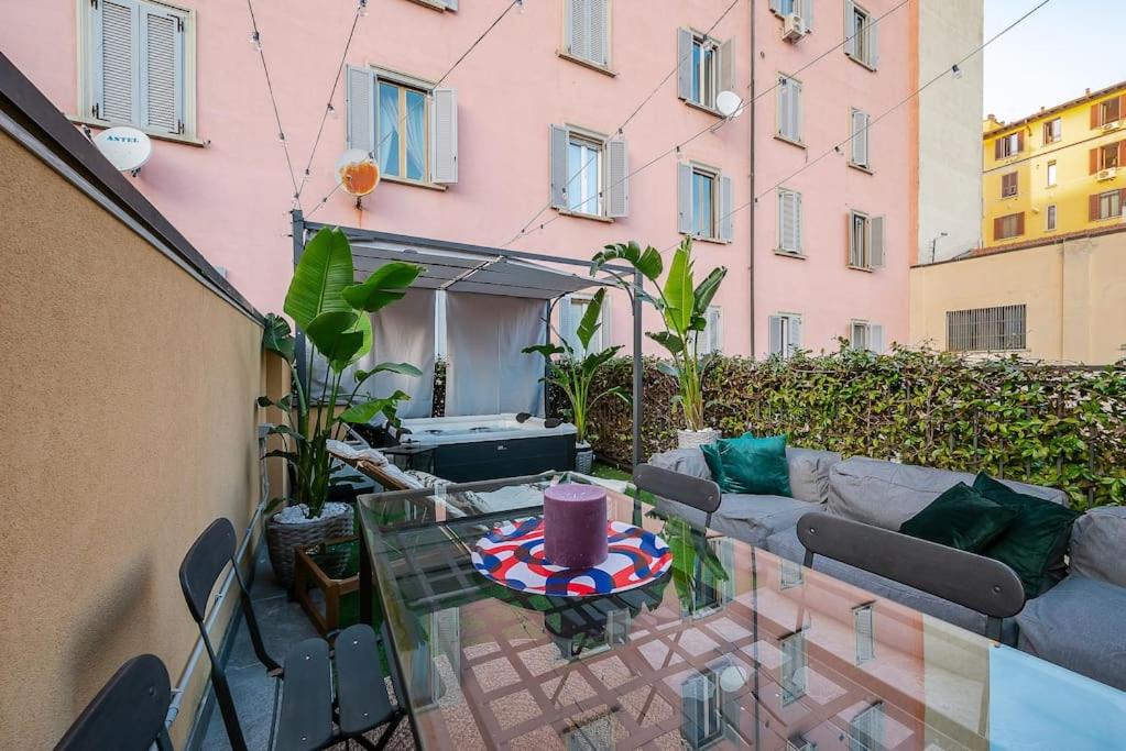 Villa Duomo - Jacuzzi e Terrazzo - Cinema - Free Parking - Gym