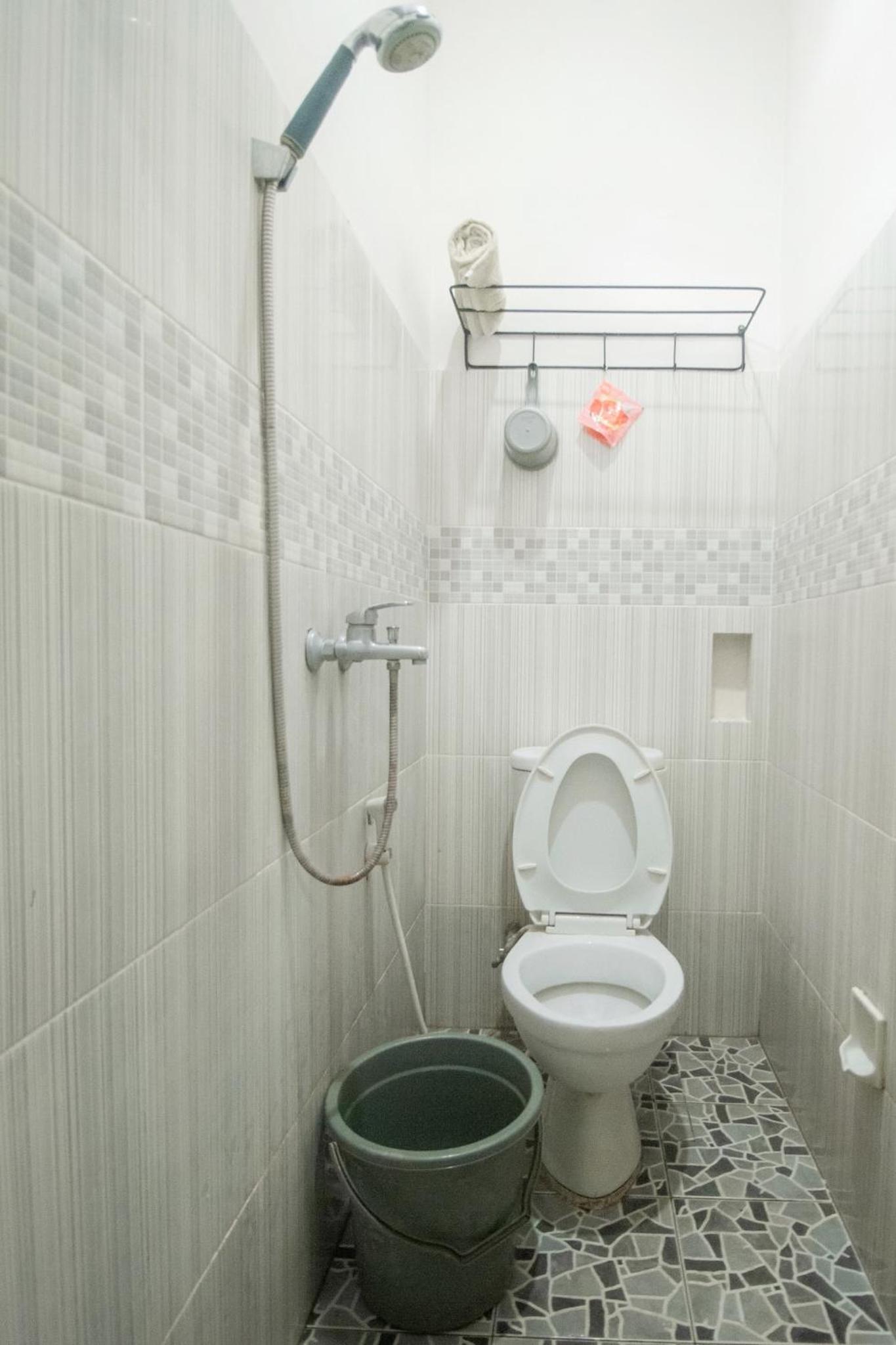 Guest House Kraton Mas view 3