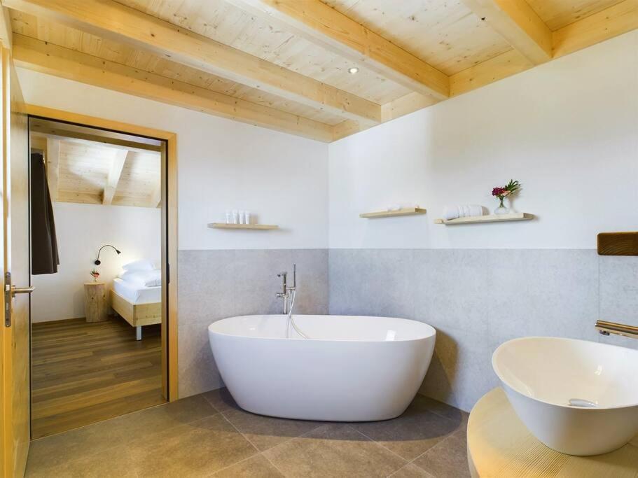 Hidden Retreats Alpine Edge