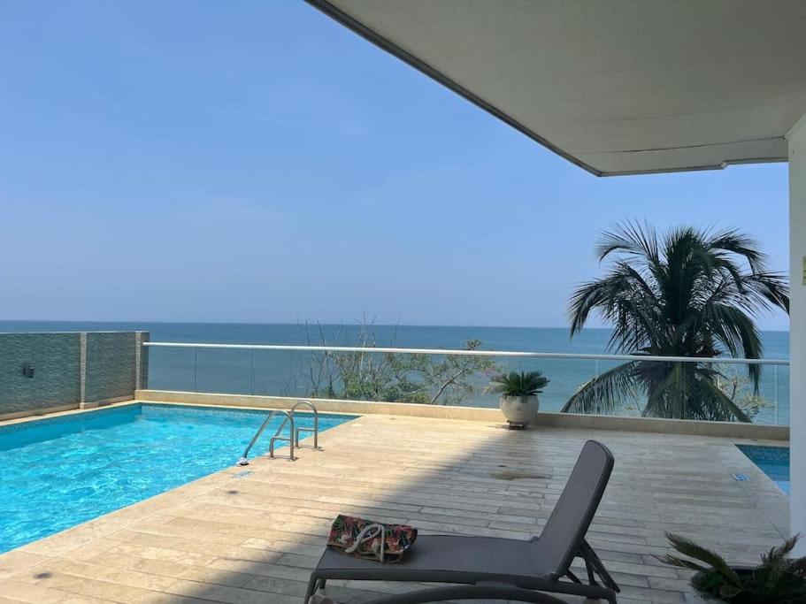 Lujo Apto- Santa Marta - Primera Línea