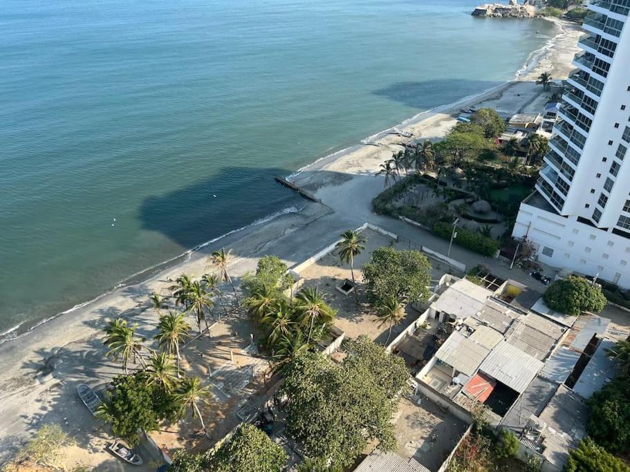 Lujo Apto- Santa Marta - Primera Línea