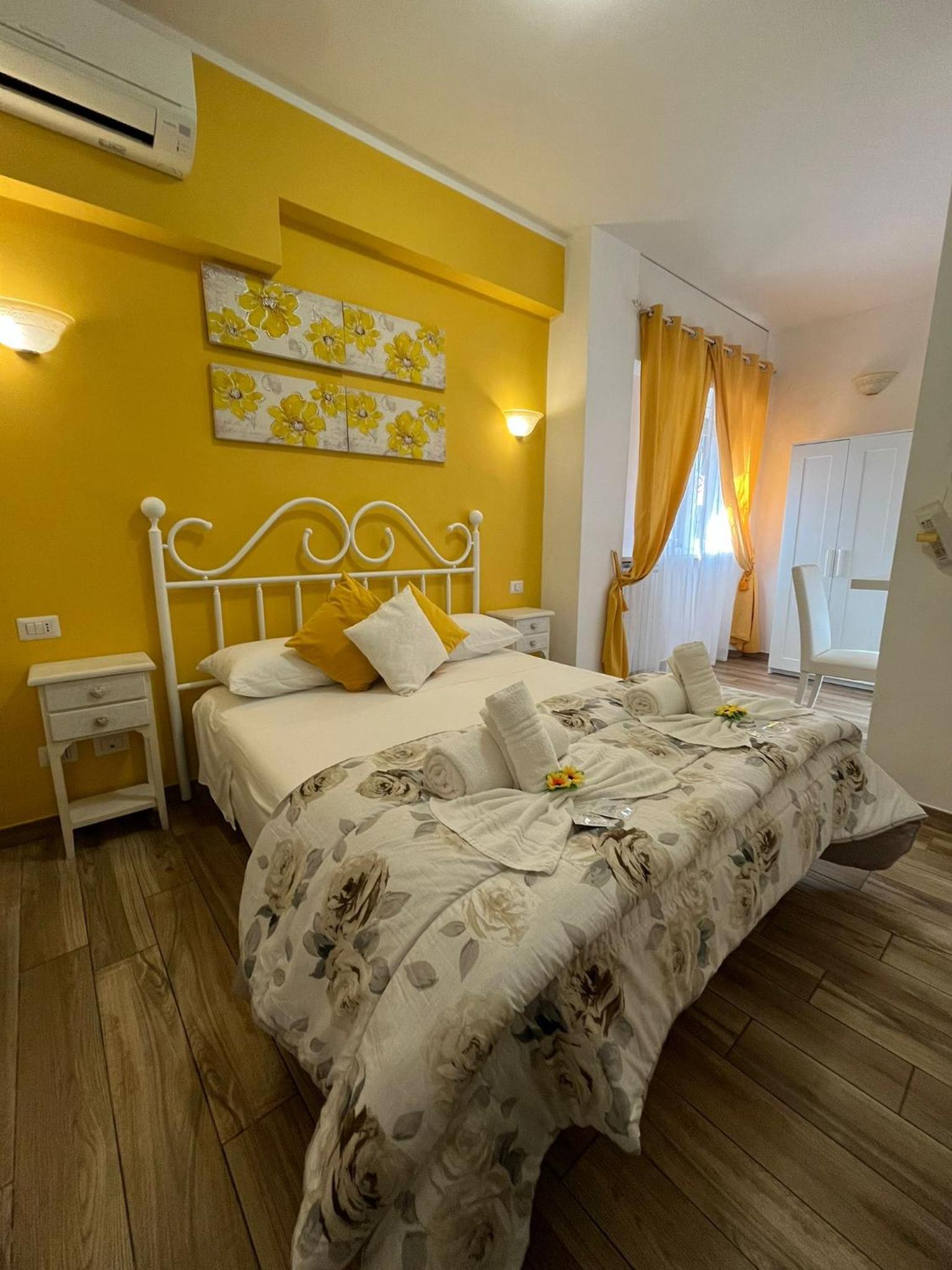 Paganino rooms
