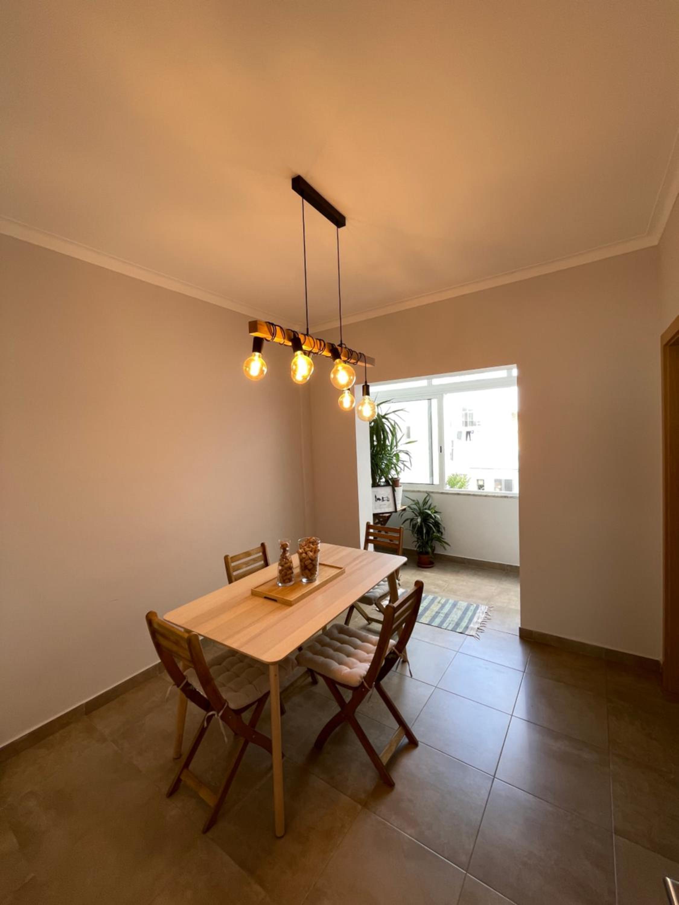 Quarto de casal close to Lisbon Flat equipado