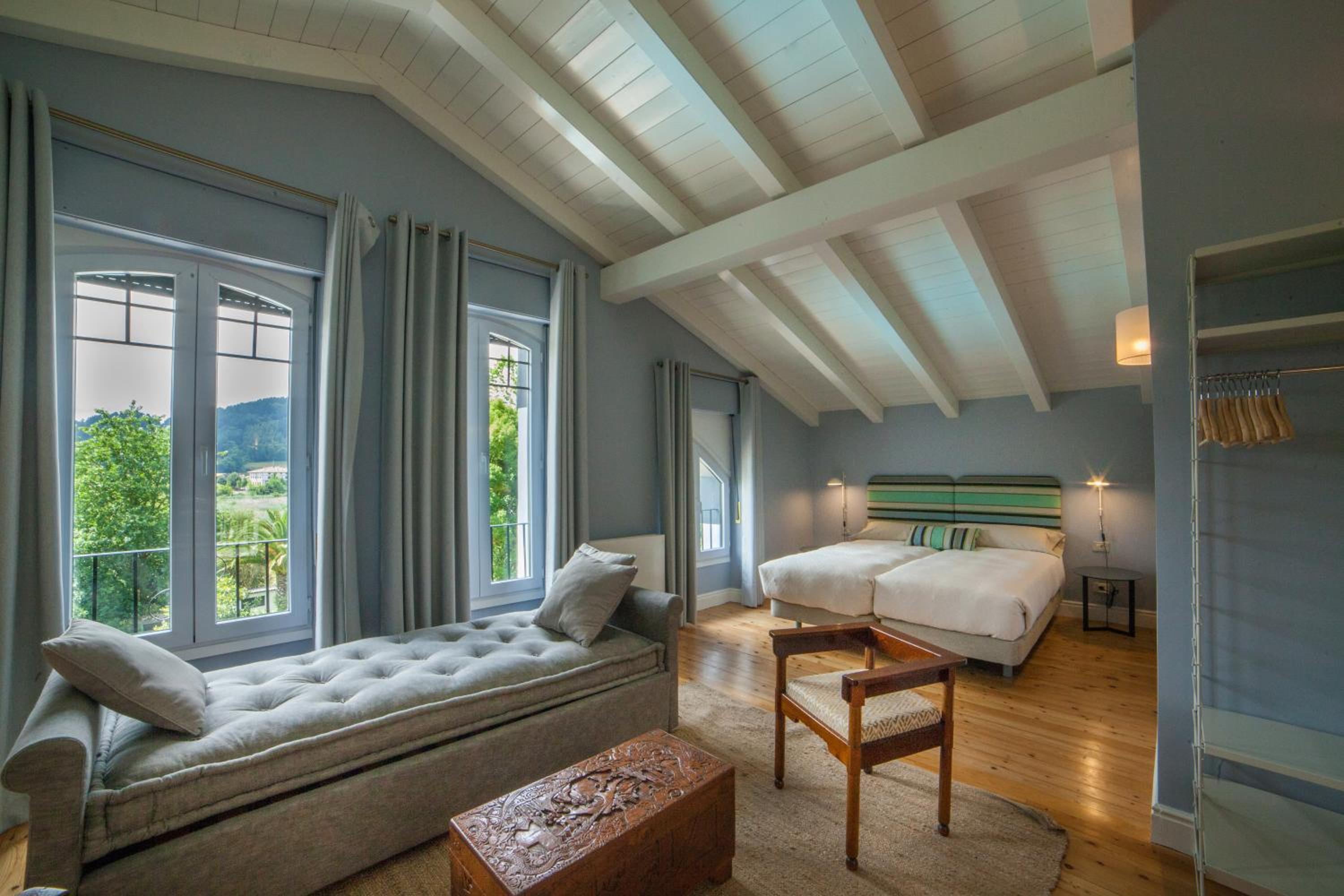 ETXELAIA by Urdaibai Experience