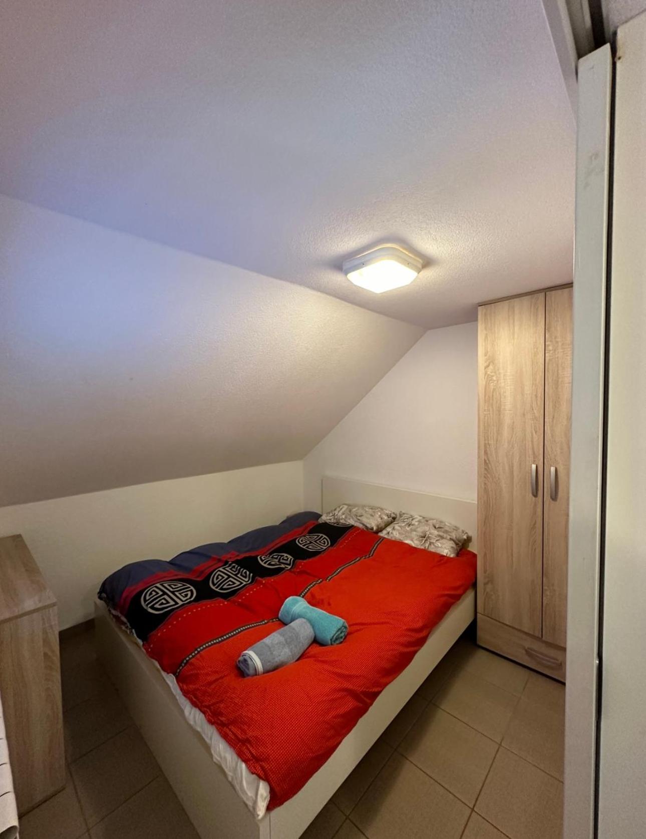 Studio - Apartmani 33 KEJ