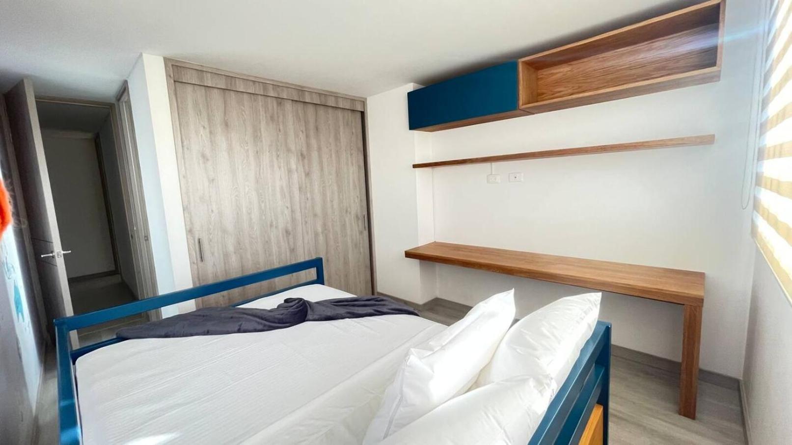 Comfortable 3-bedroom Apartment With City View
