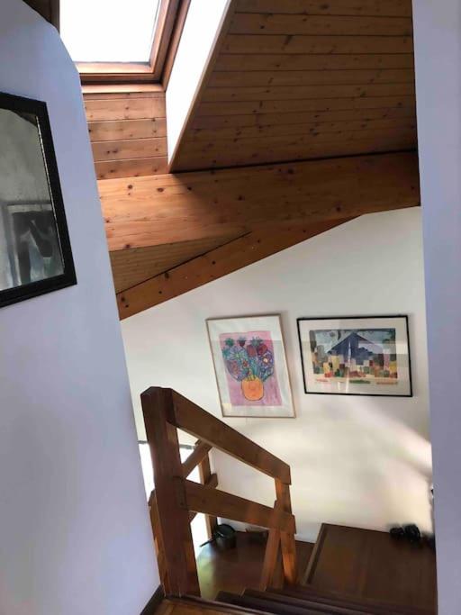 casa ad Avegno con 1500mq di giardino