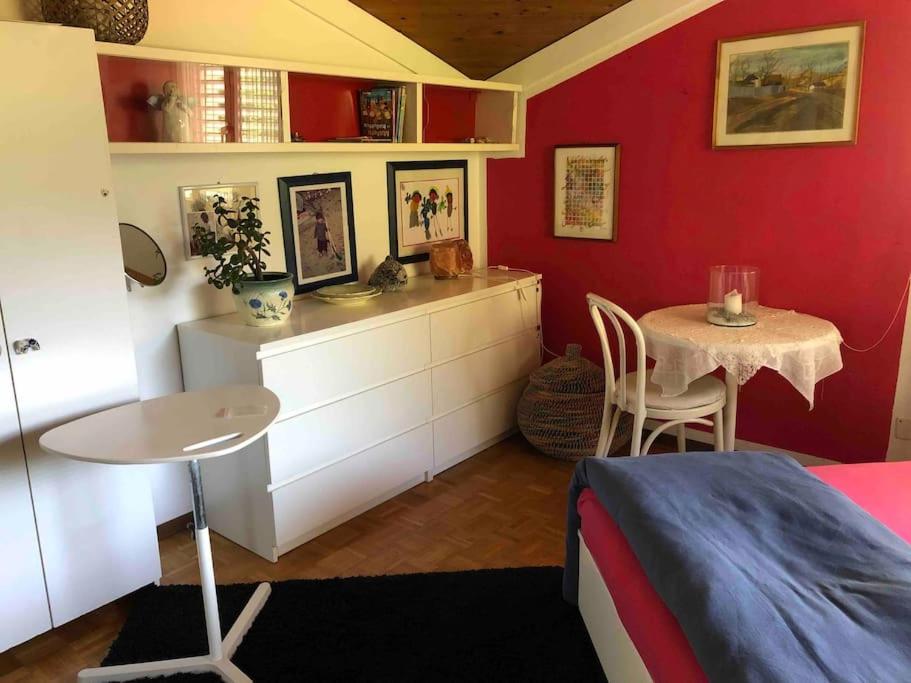 casa ad Avegno con 1500mq di giardino