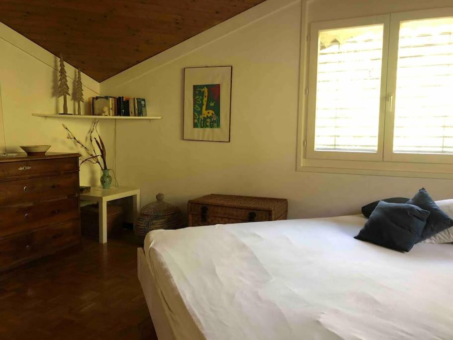 casa ad Avegno con 1500mq di giardino