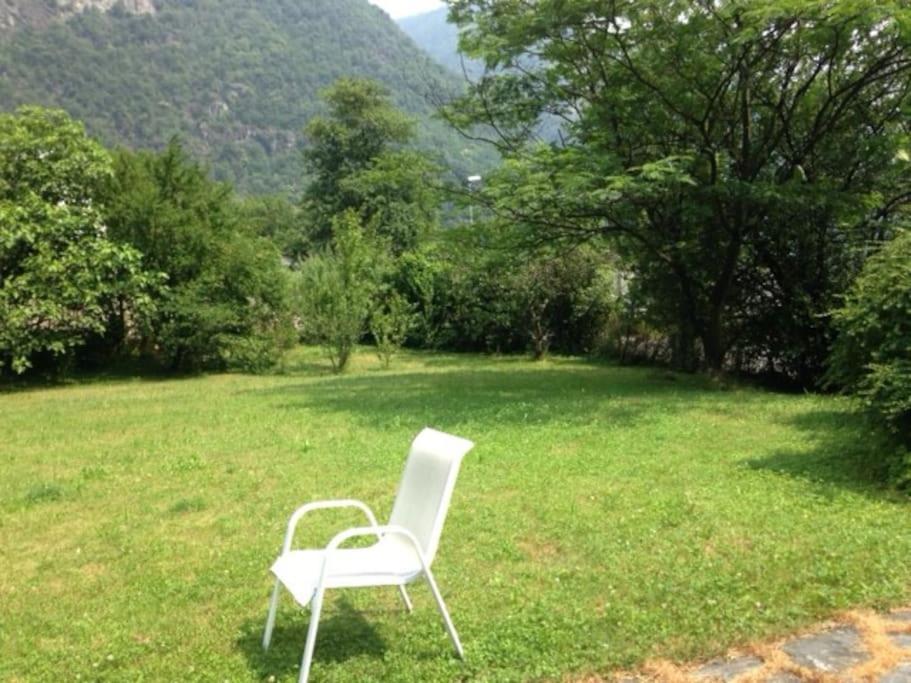 casa ad Avegno con 1500mq di giardino