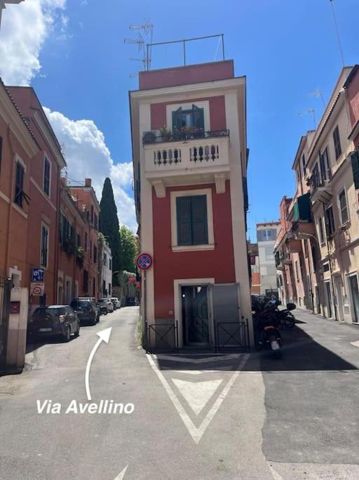 Stylish duplex with terrace Rome