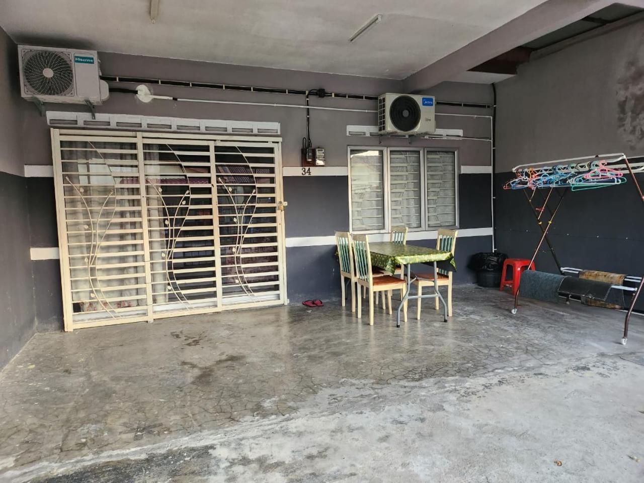 Taufiq 34 KLIA Sepang with 3 Airconds & Free Wi-Fi photo 4