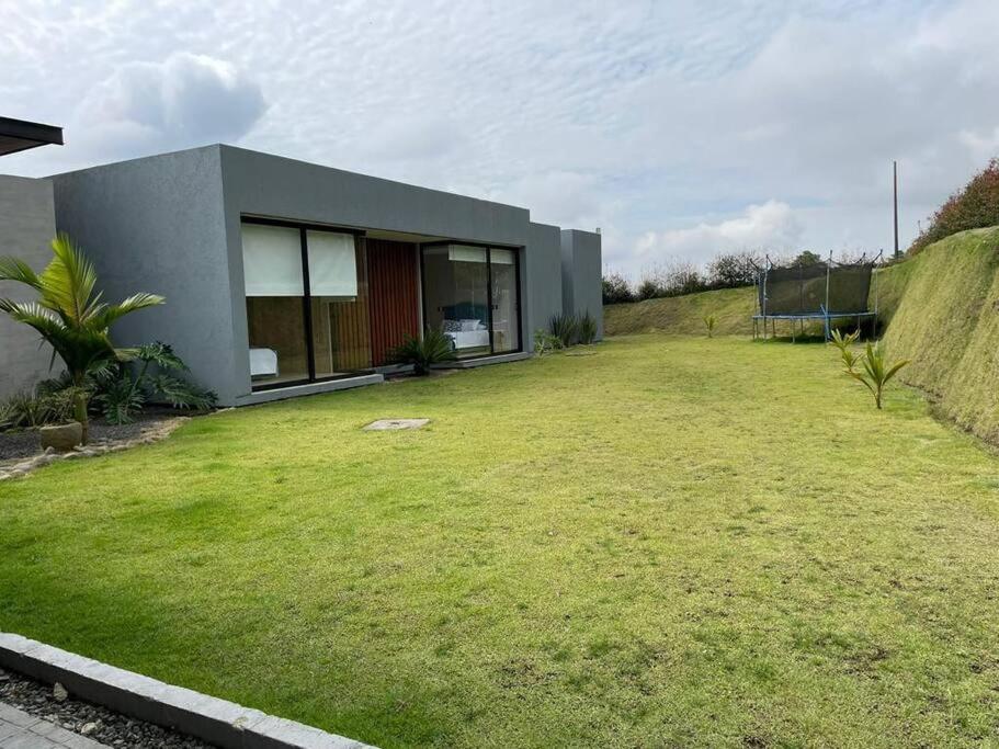 Luxury Villa Spectacular Views Sauna Jacuzzi BBQ