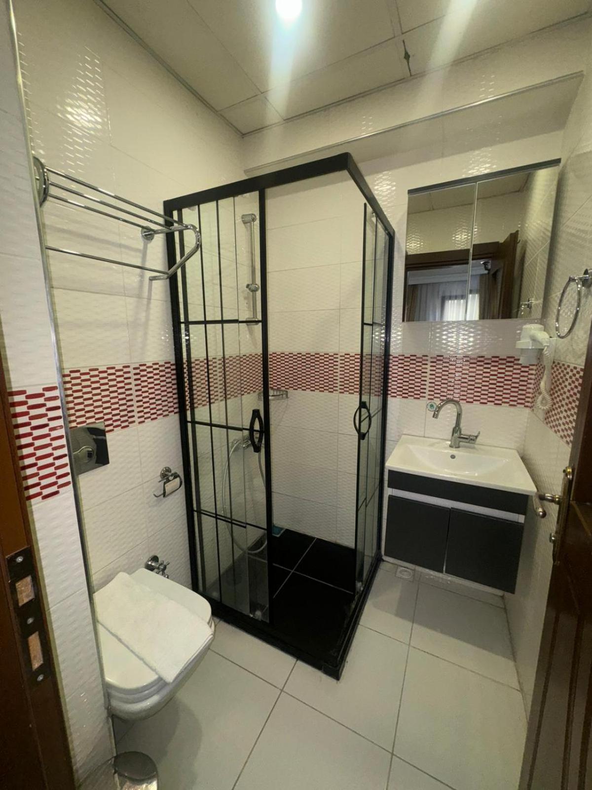 Raimond Otel - Image 61