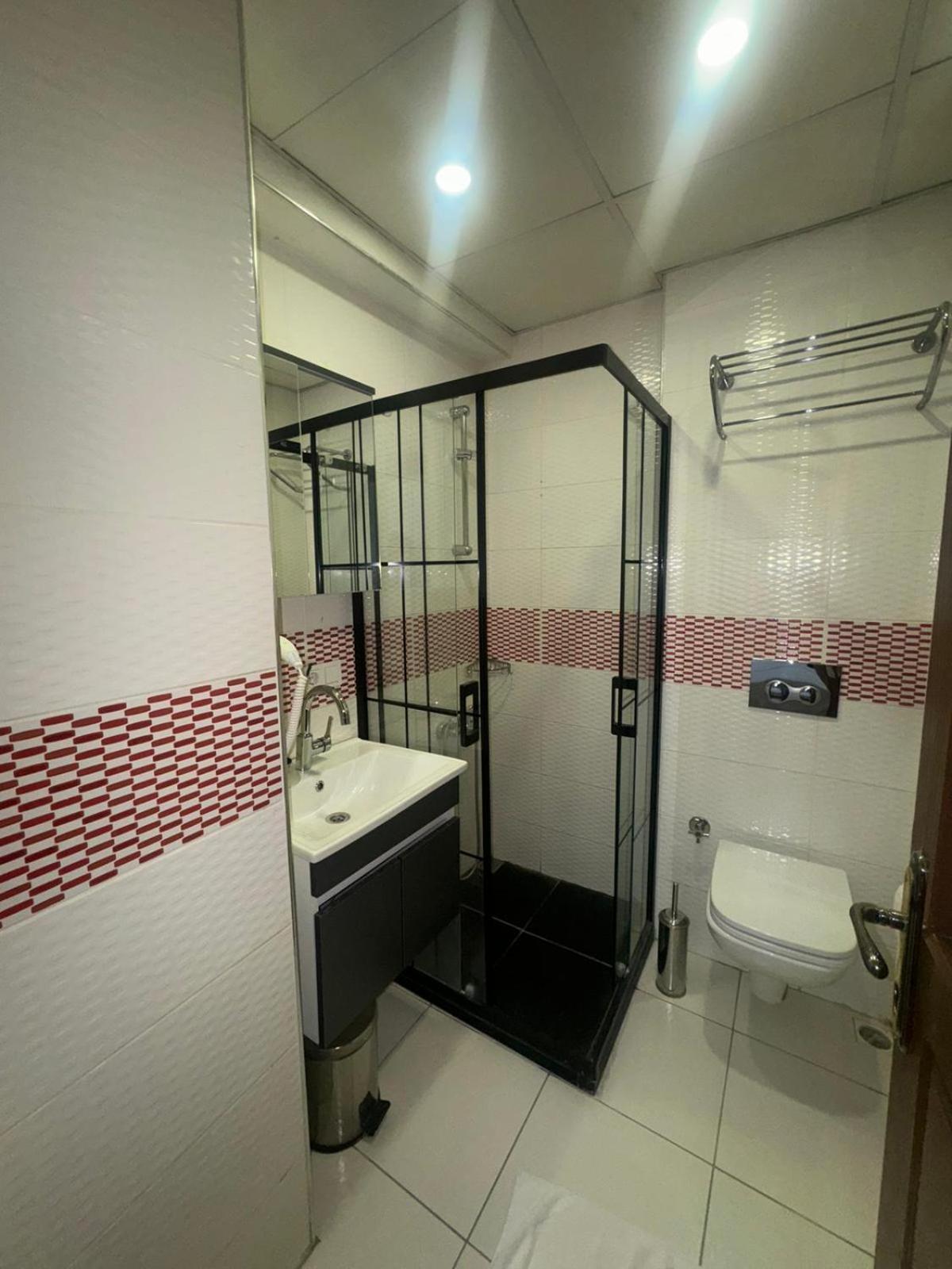 Raimond Otel - Image 63