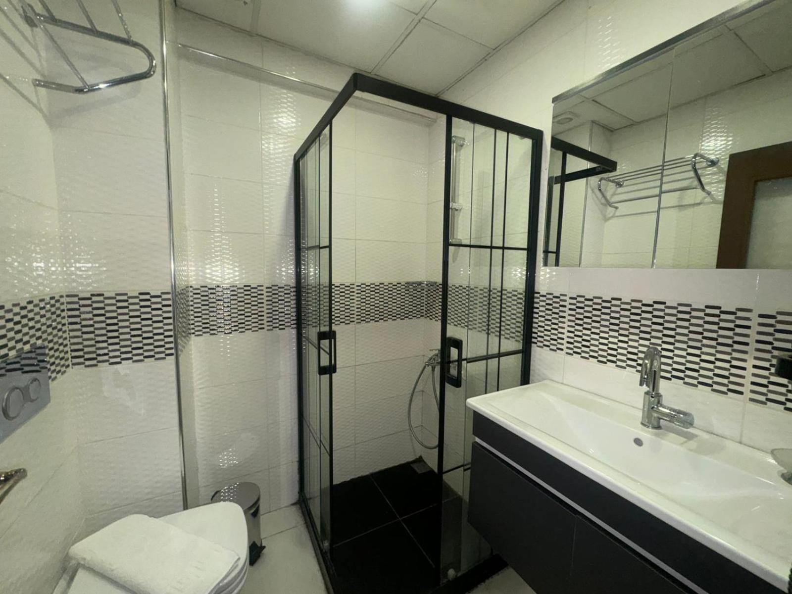 Raimond Otel - Image 66