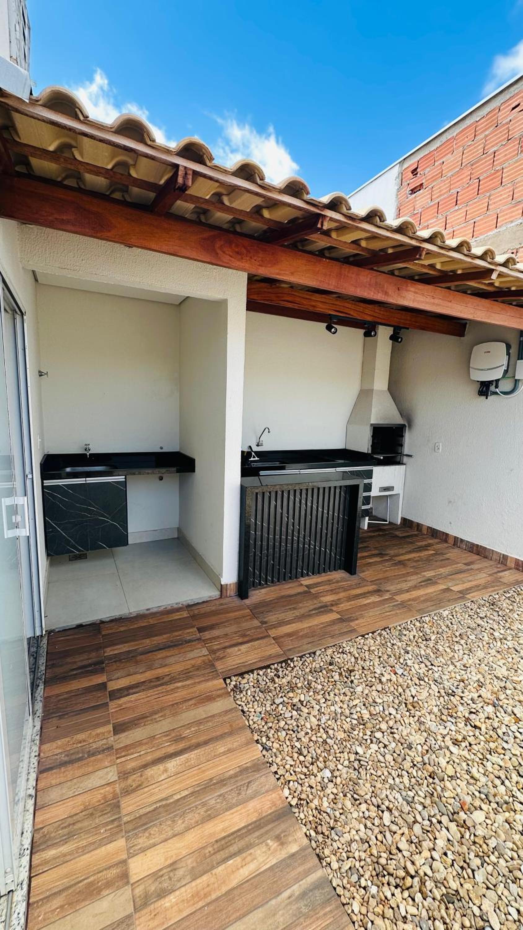 Casa 2 quatos completa