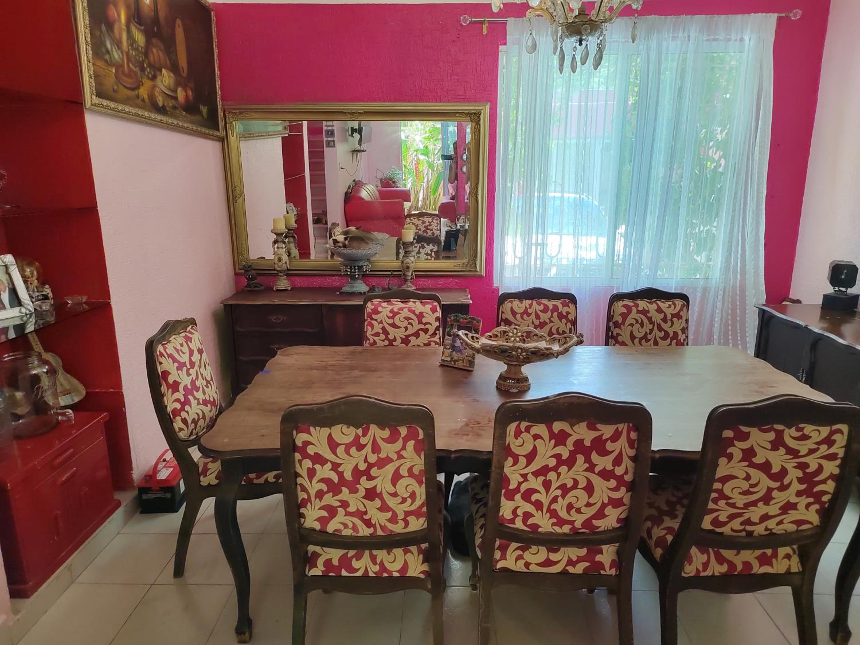 Barbie home