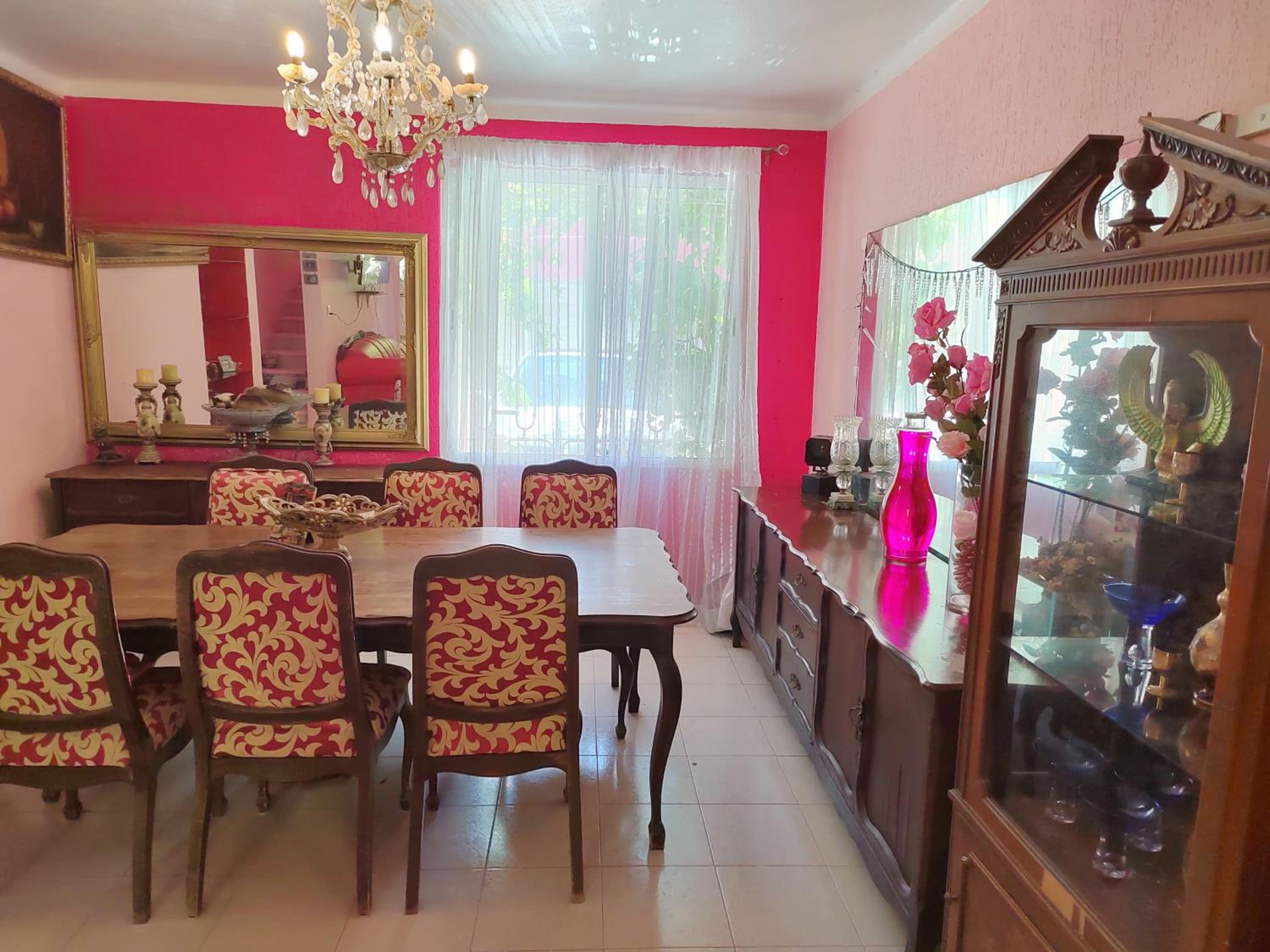 Barbie home