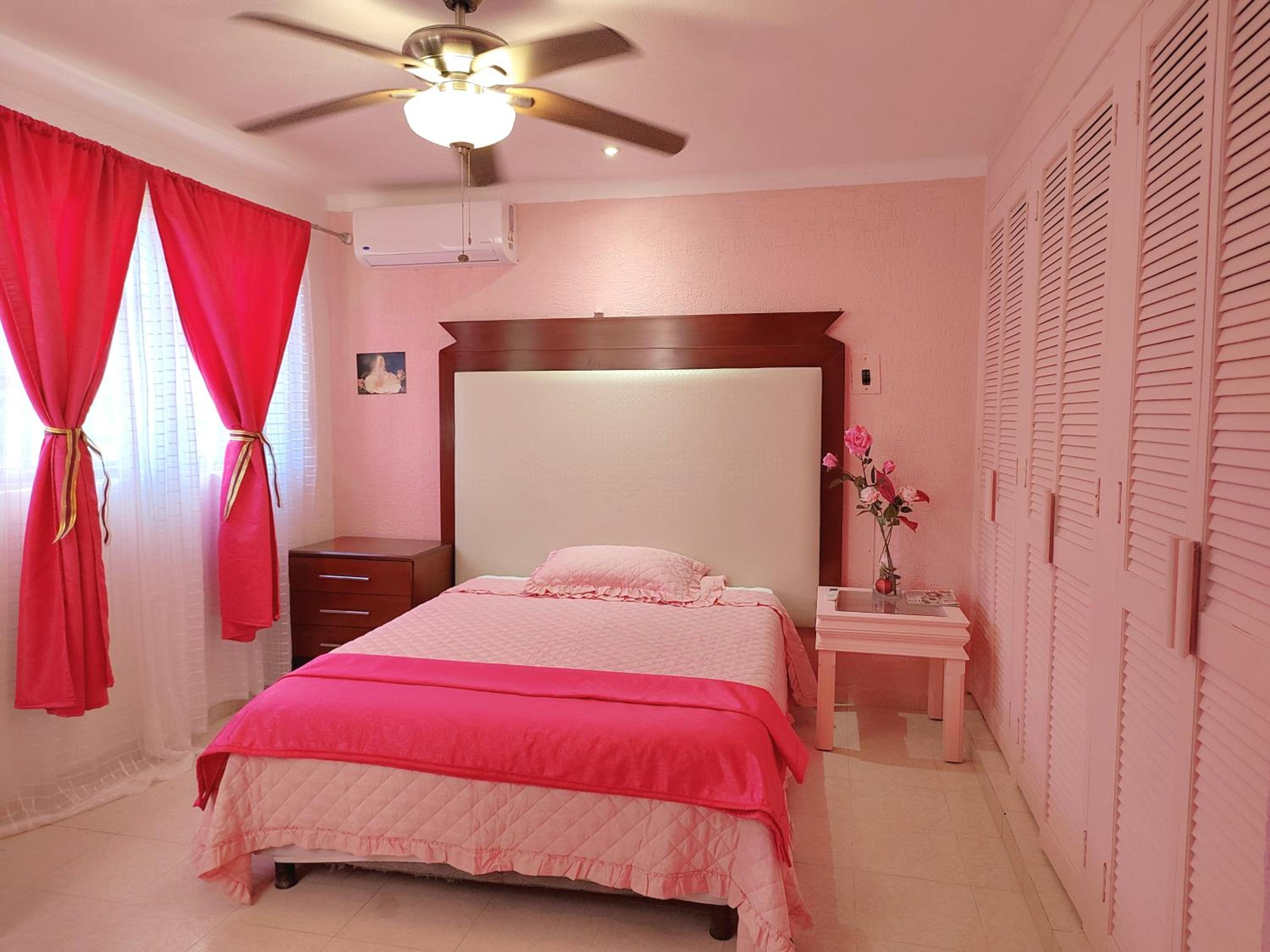 Barbie home