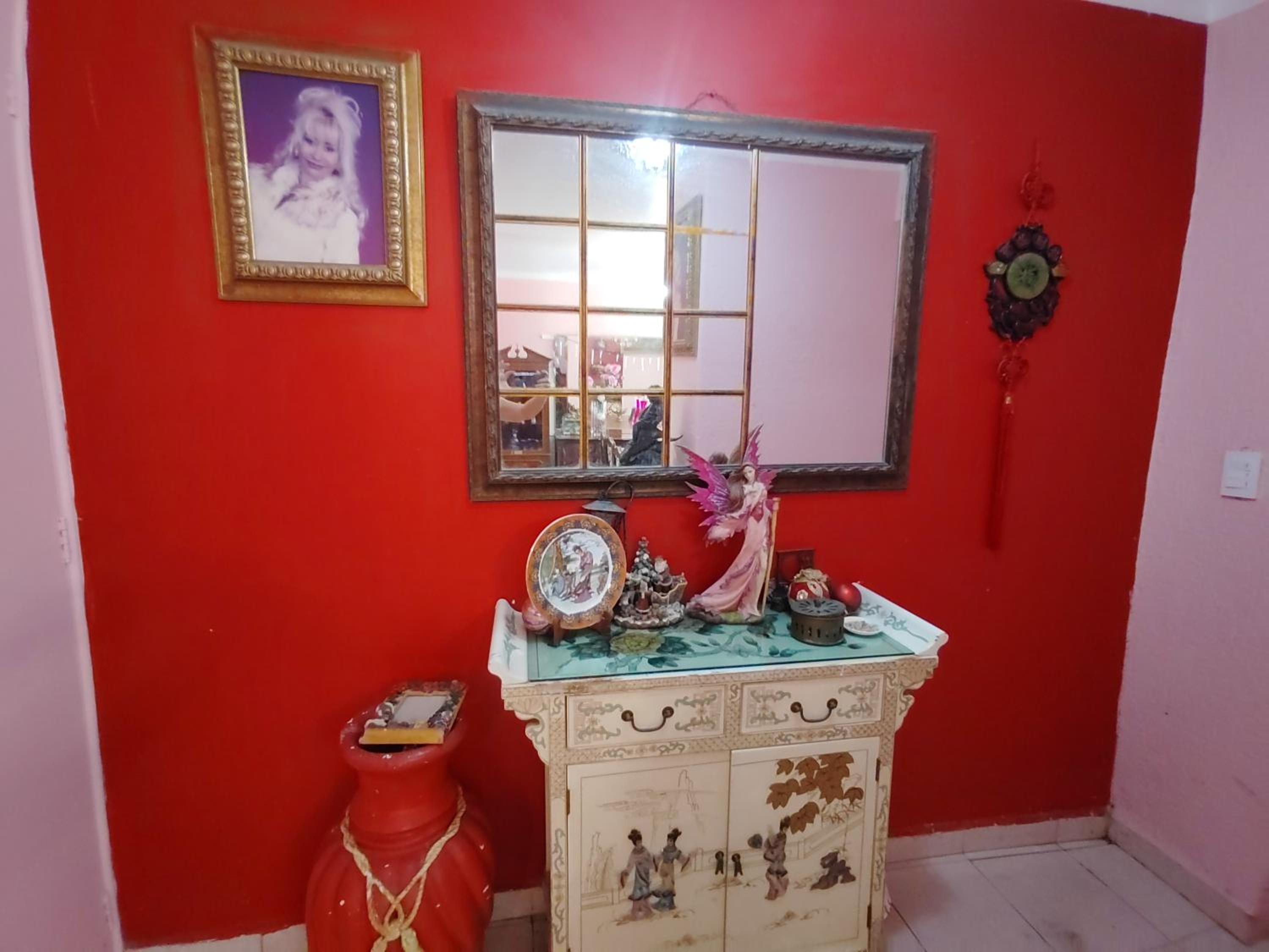 Barbie home