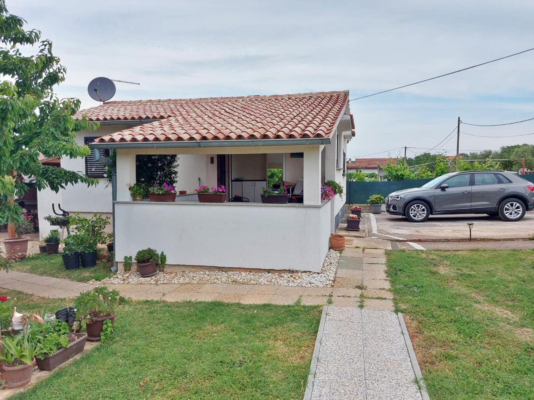 House Lucia and Apartment Aleksandar