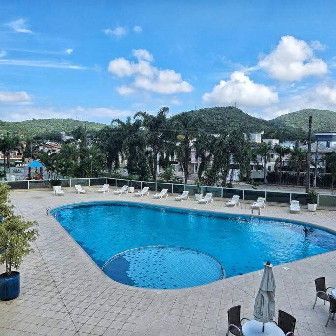 Apartamento clássico e amplo - caminho das praias