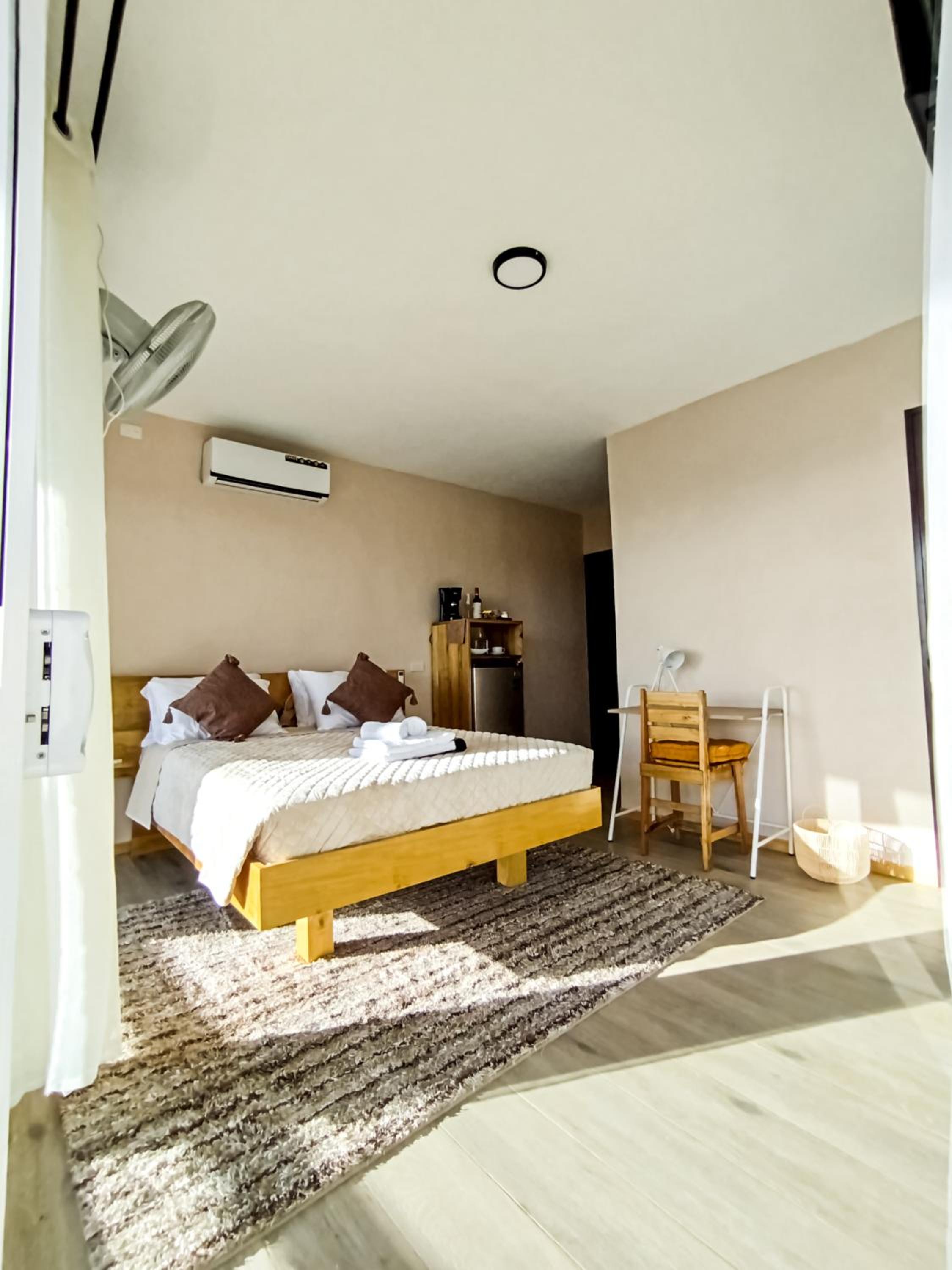 Nosara Hideaway 1 - Mountain View Cabins & BREAKFAST PROVIDED